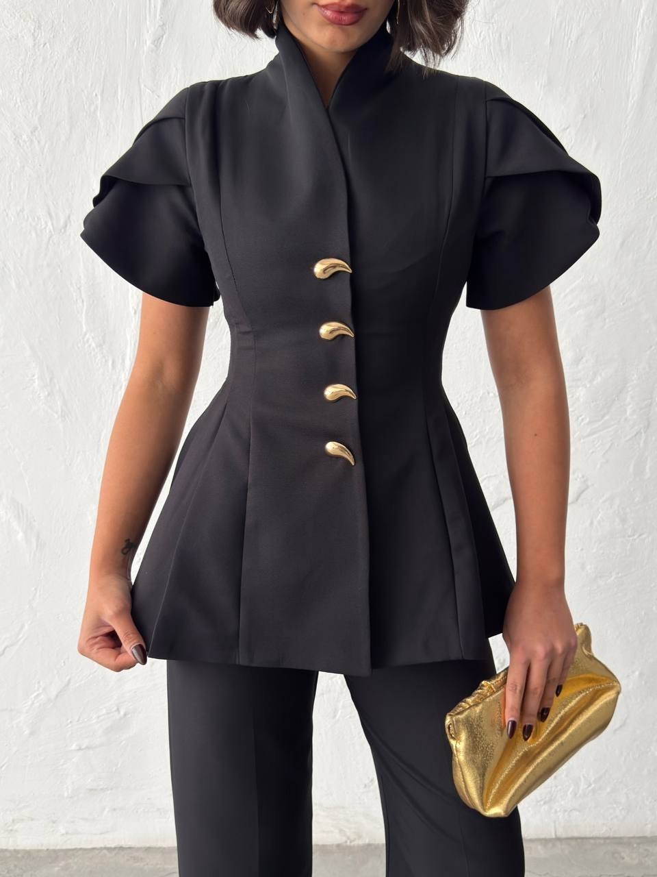 Gold Düğme Detaylı Peplum Kesim Şık Kadın Takım - Siyah 3