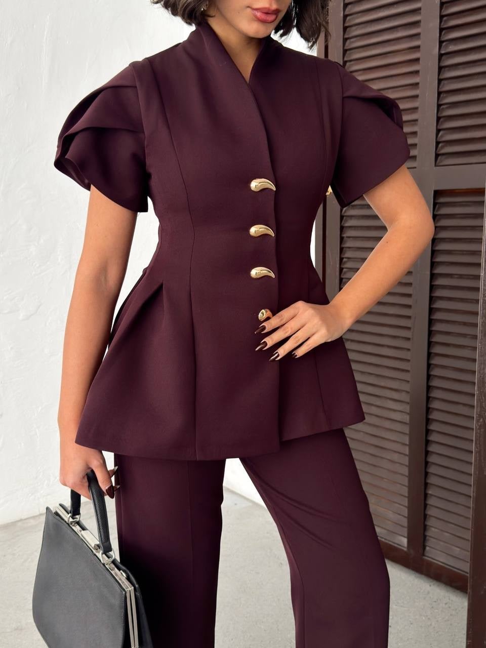 Gold Düğme Detaylı Peplum Kesim Şık Kadın Takım - Mürdüm 4