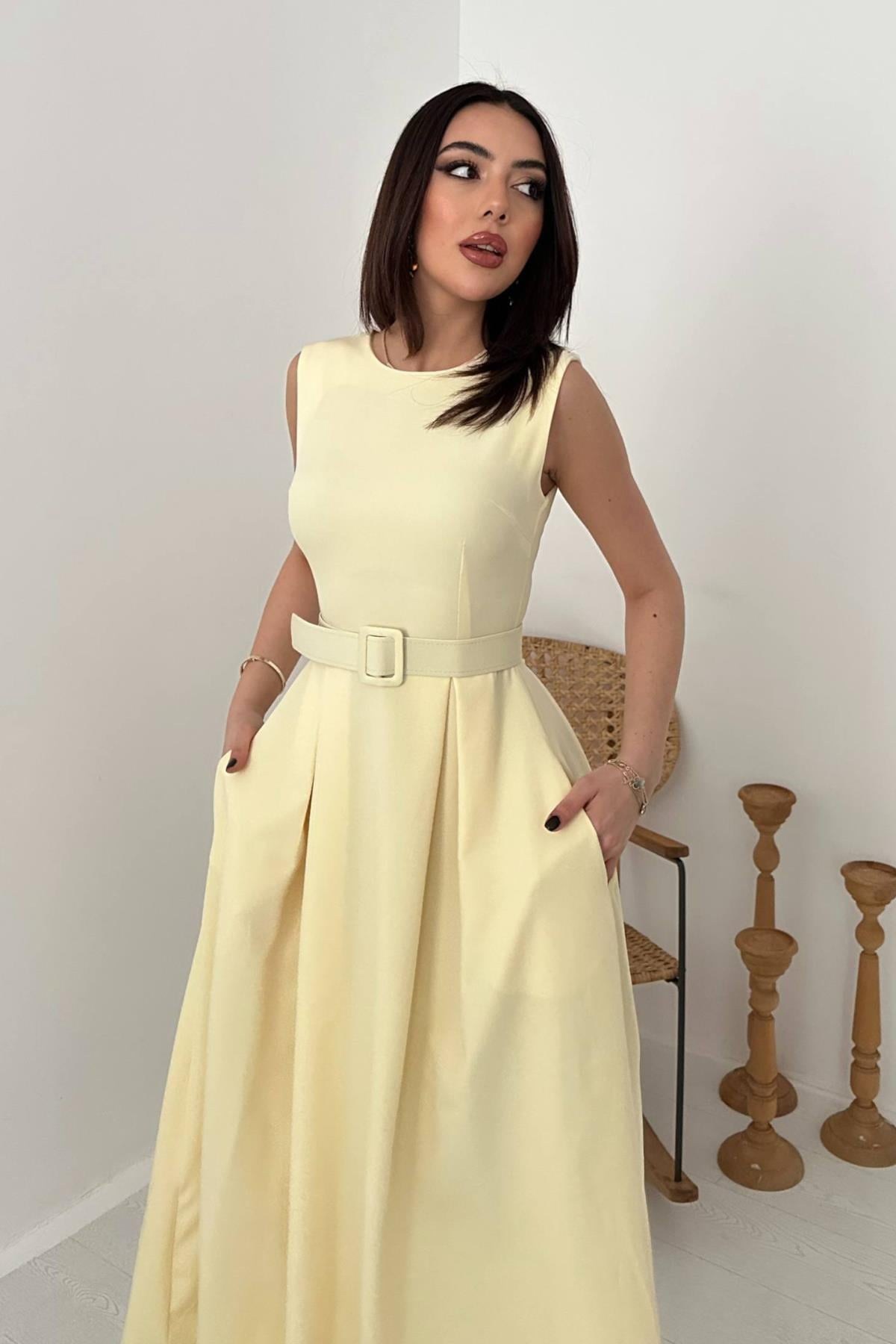 Sarı Halter Yaka Kloş Elbise - Sarı 3