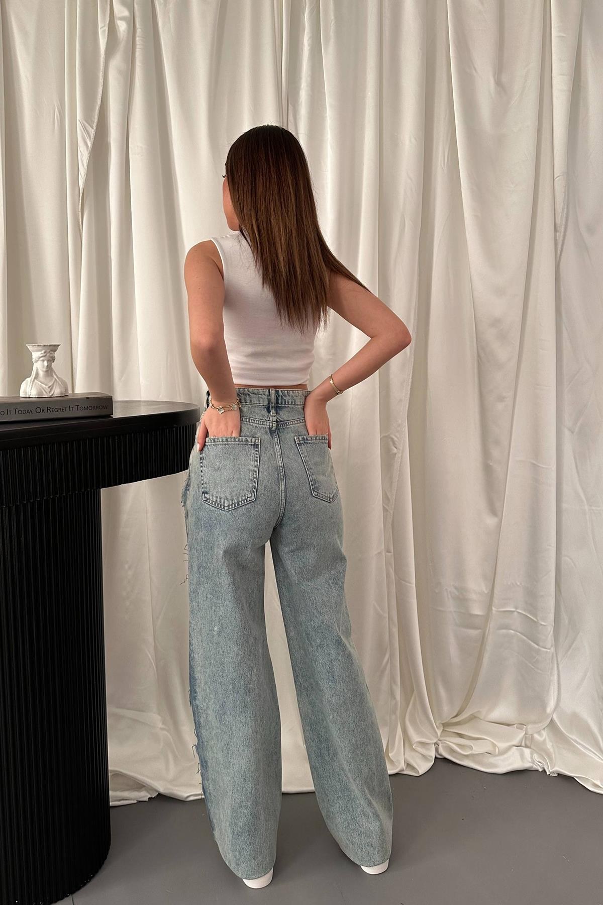 Kar Yıkama Yan Yırtmaçlı Jeans Pantolon 6