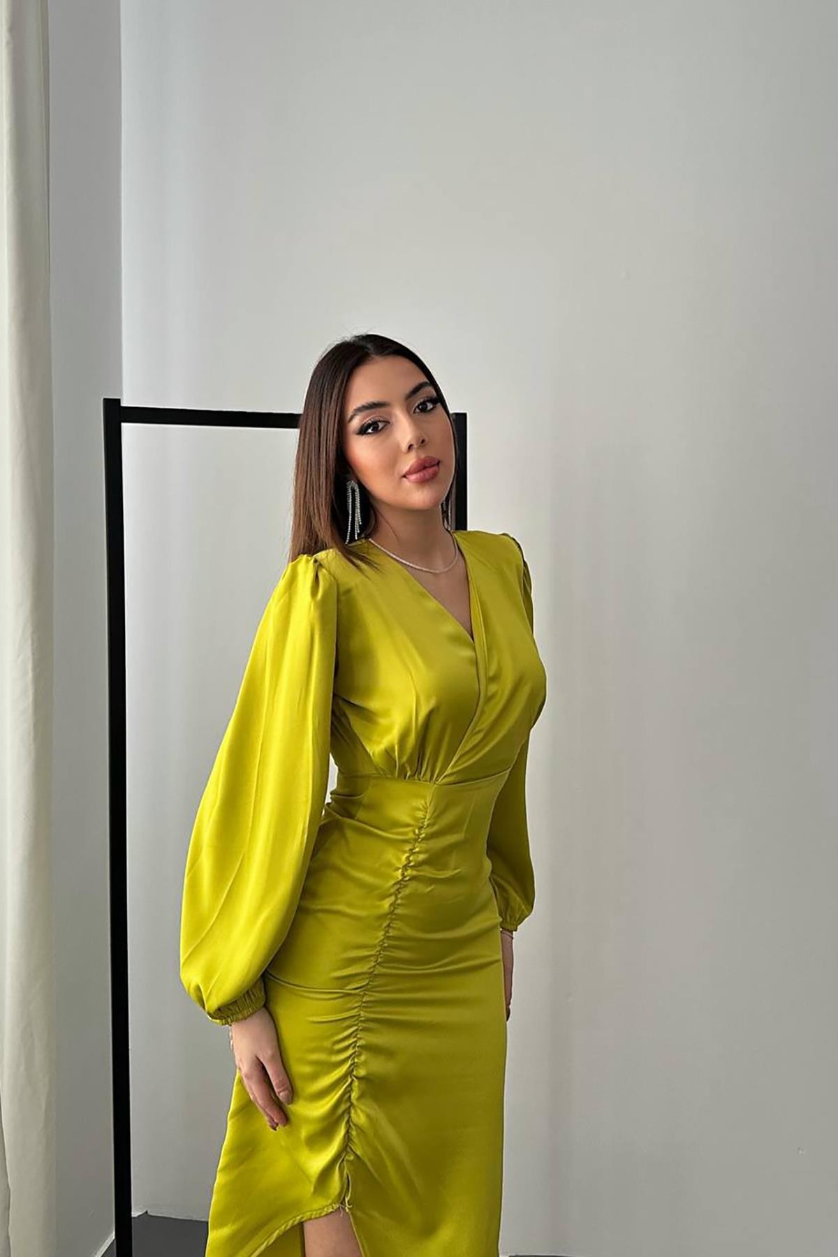 Yağ Yeşili V Yaka Saten Elbise 3