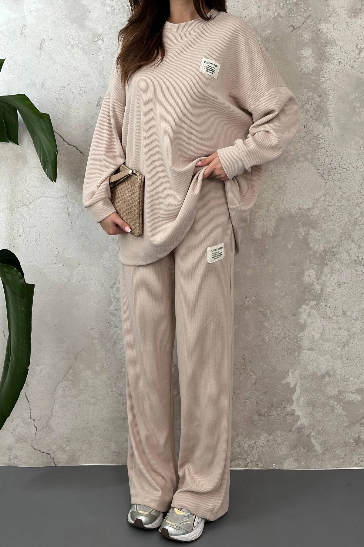 Bej Salaş Sweat Ve Pantolon 4