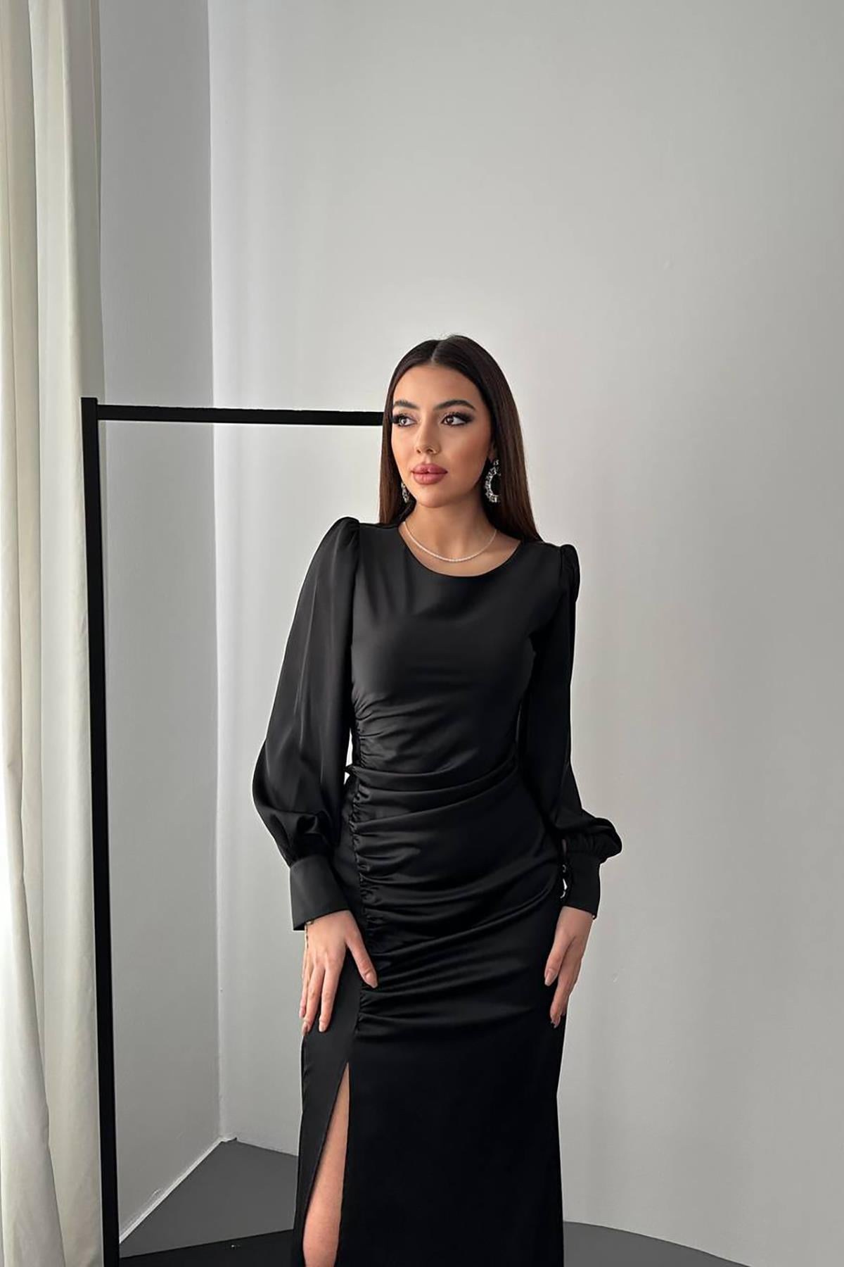 Siyah Yanı Büzgülü Yırtmaçlı Saten Elbise 3