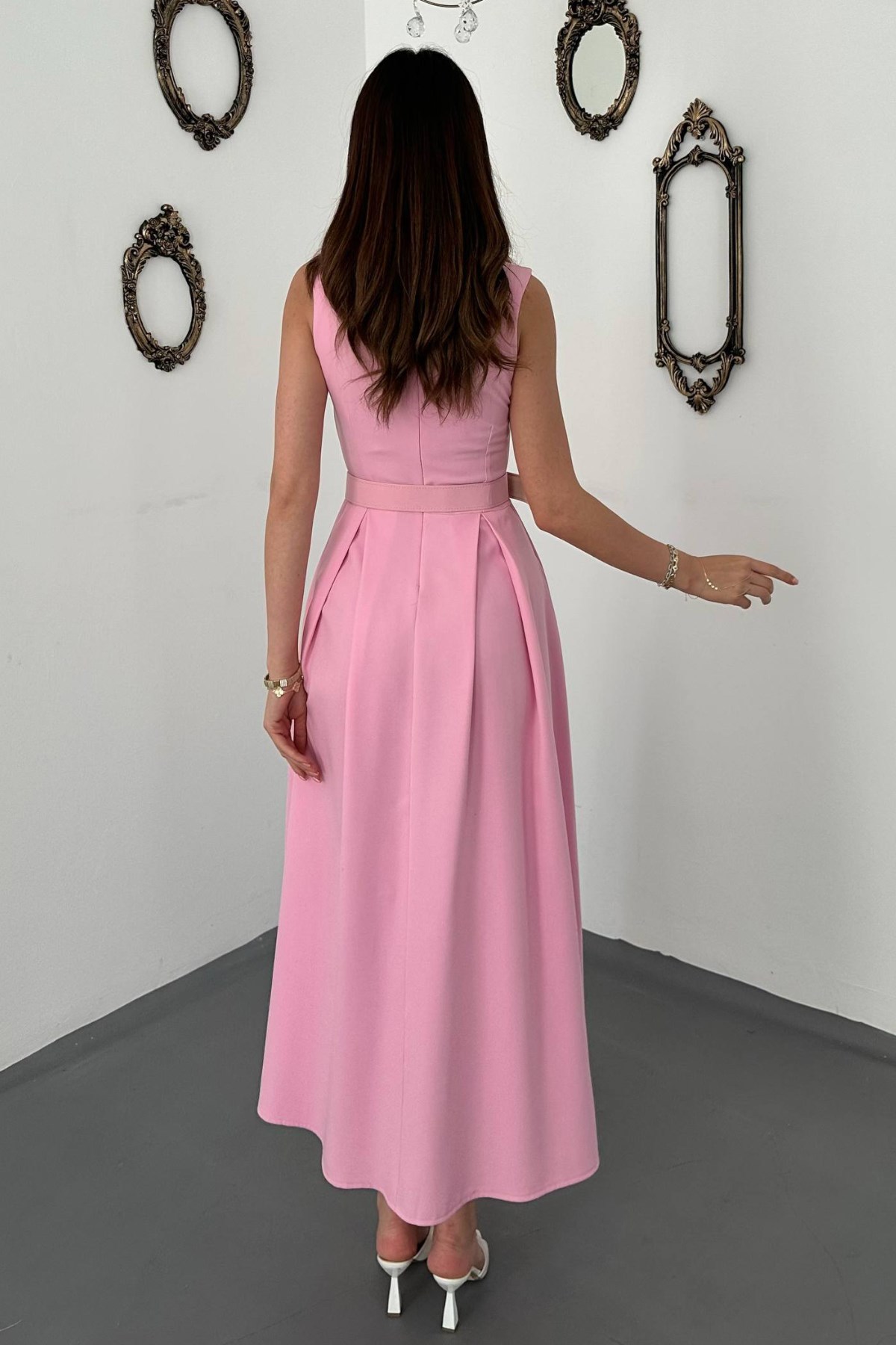 Pembe Halter Yaka Kloş Elbise 5