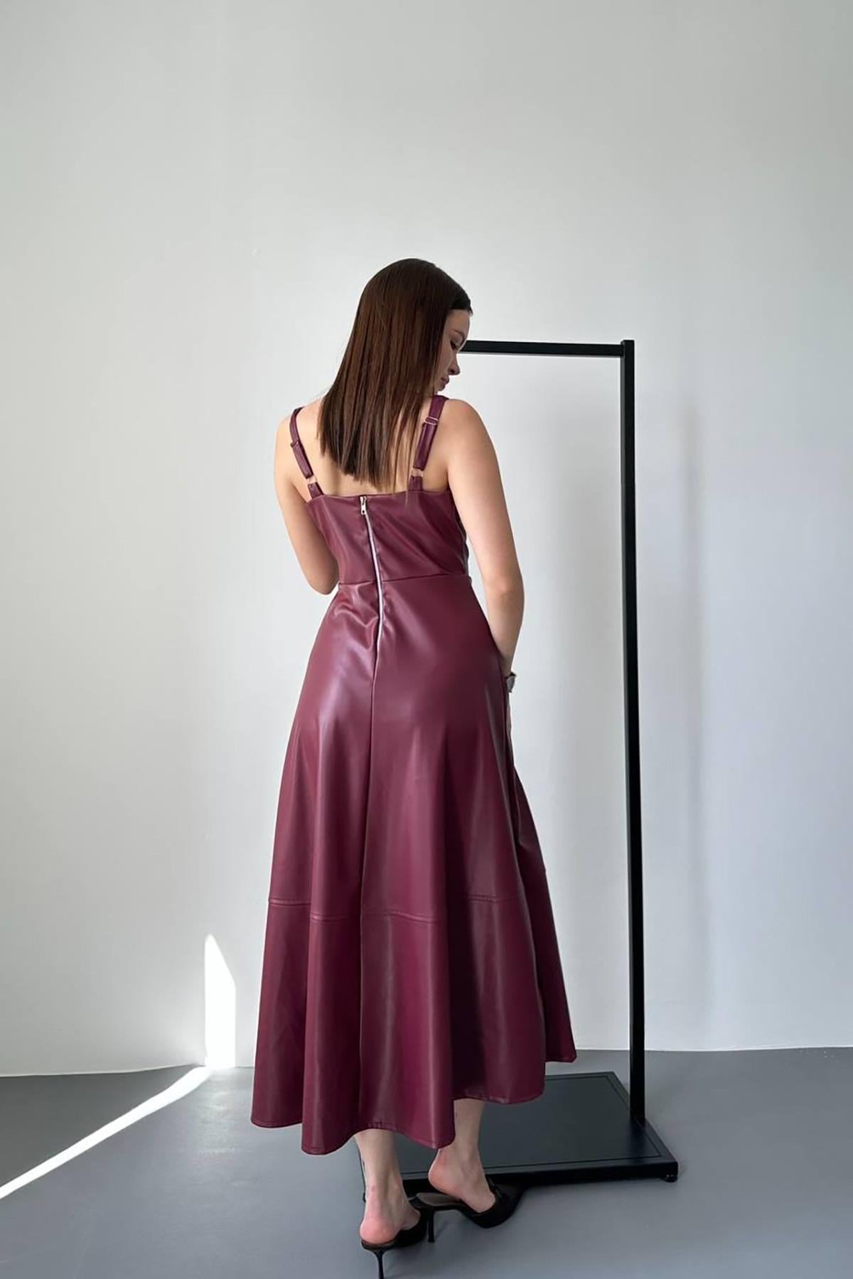 Bordo Askılı Deri Elbise 5