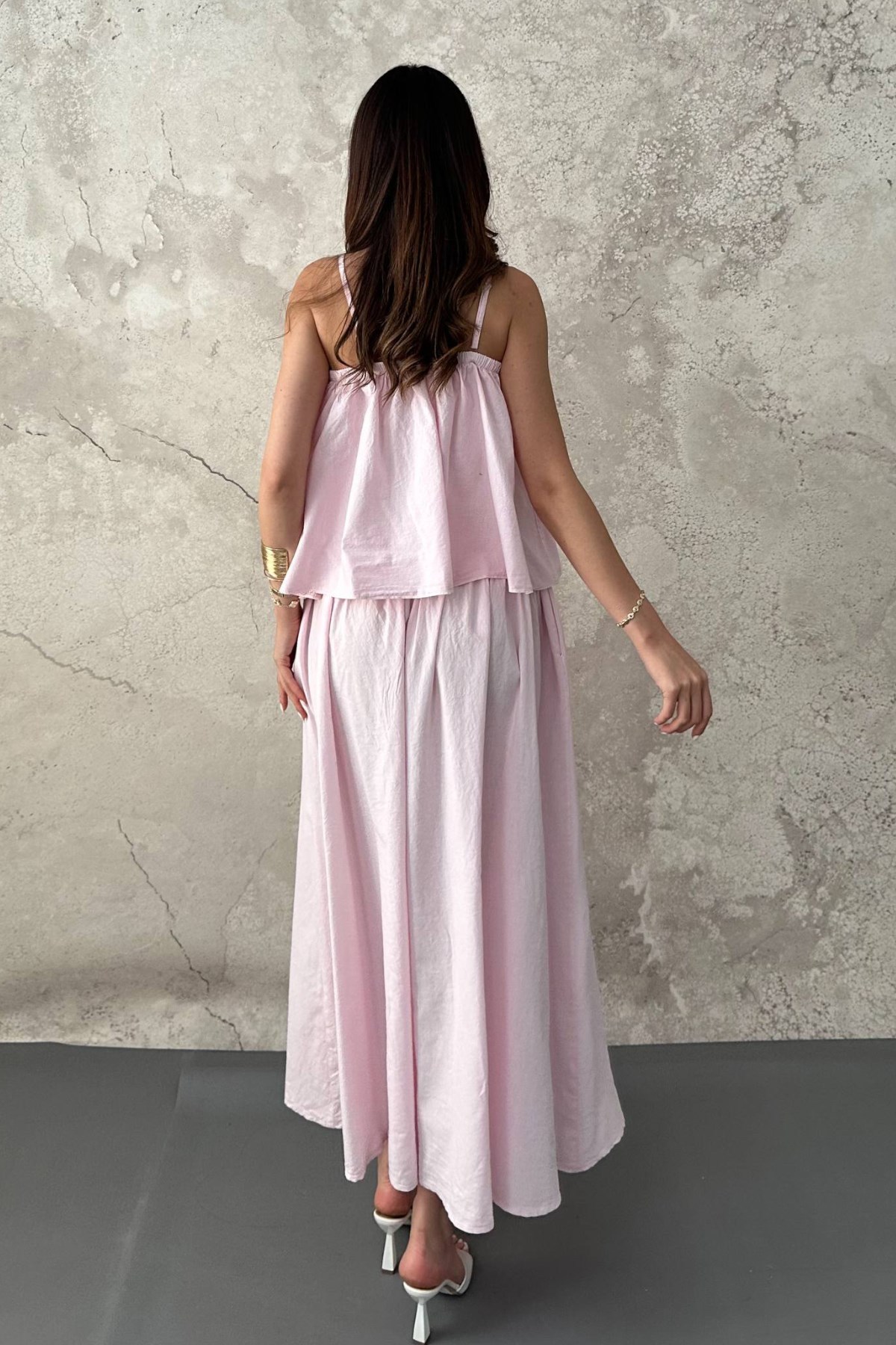 Pembe Volanlı Bluz Ve Etek Takım 5
