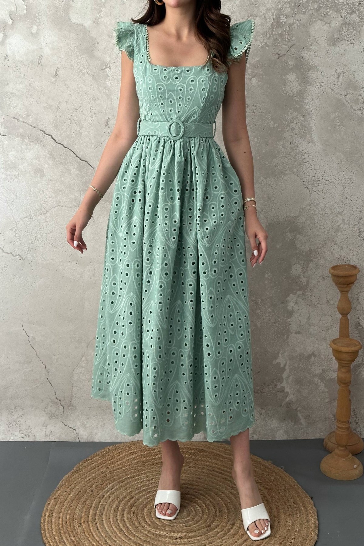 Mint Dantelli Brode Elbise 4