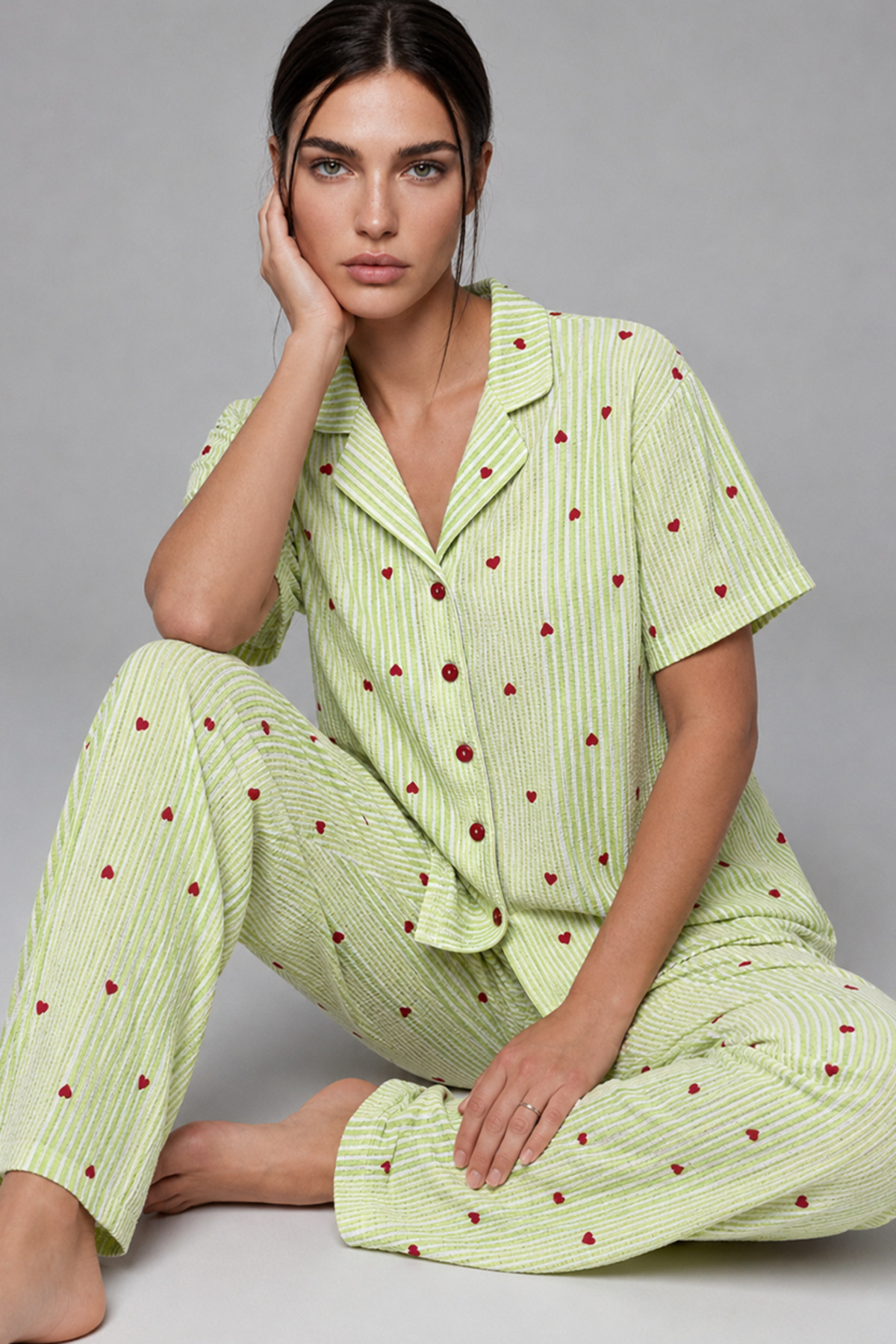 Kadın Kısa Kollu Rahat Yeşil Pijama Takımı 4732 4