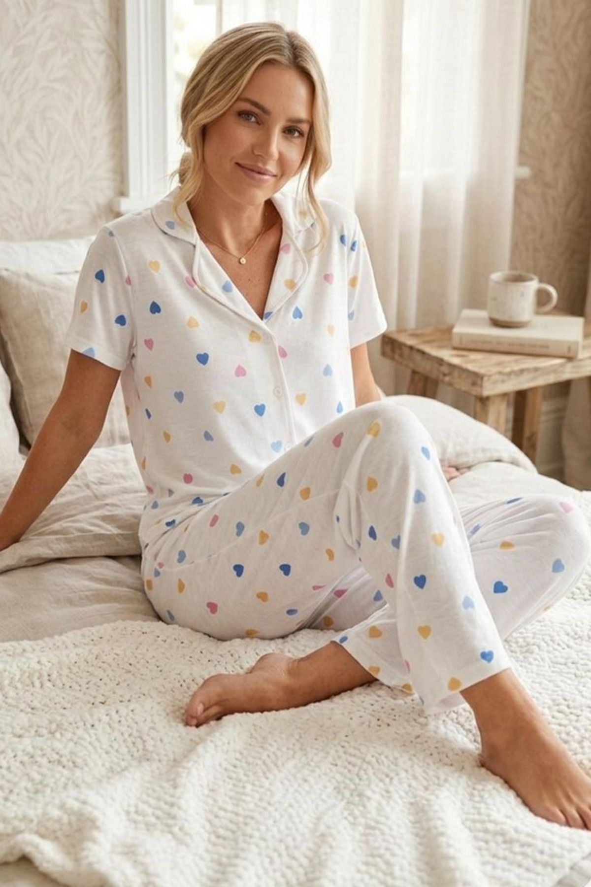 Renkli Kalp Desenli Düğmeli Kısa Kollu Pijama Takımı 4591 Kar Beyaz 3