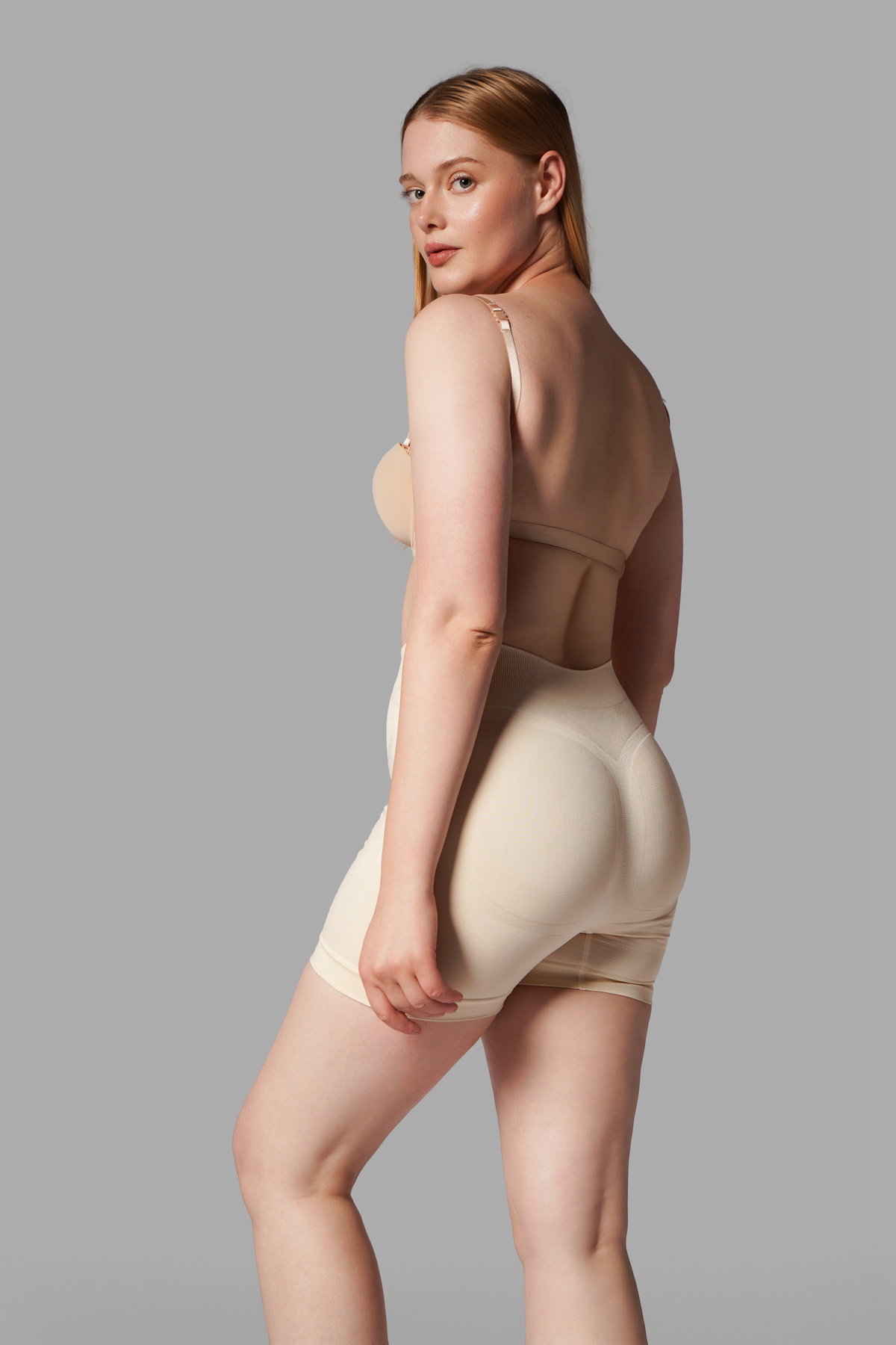 Push Up Seamless Dikişsiz Popo Şekillendirici Kısa Paçalı Korse 2064 Bej 5