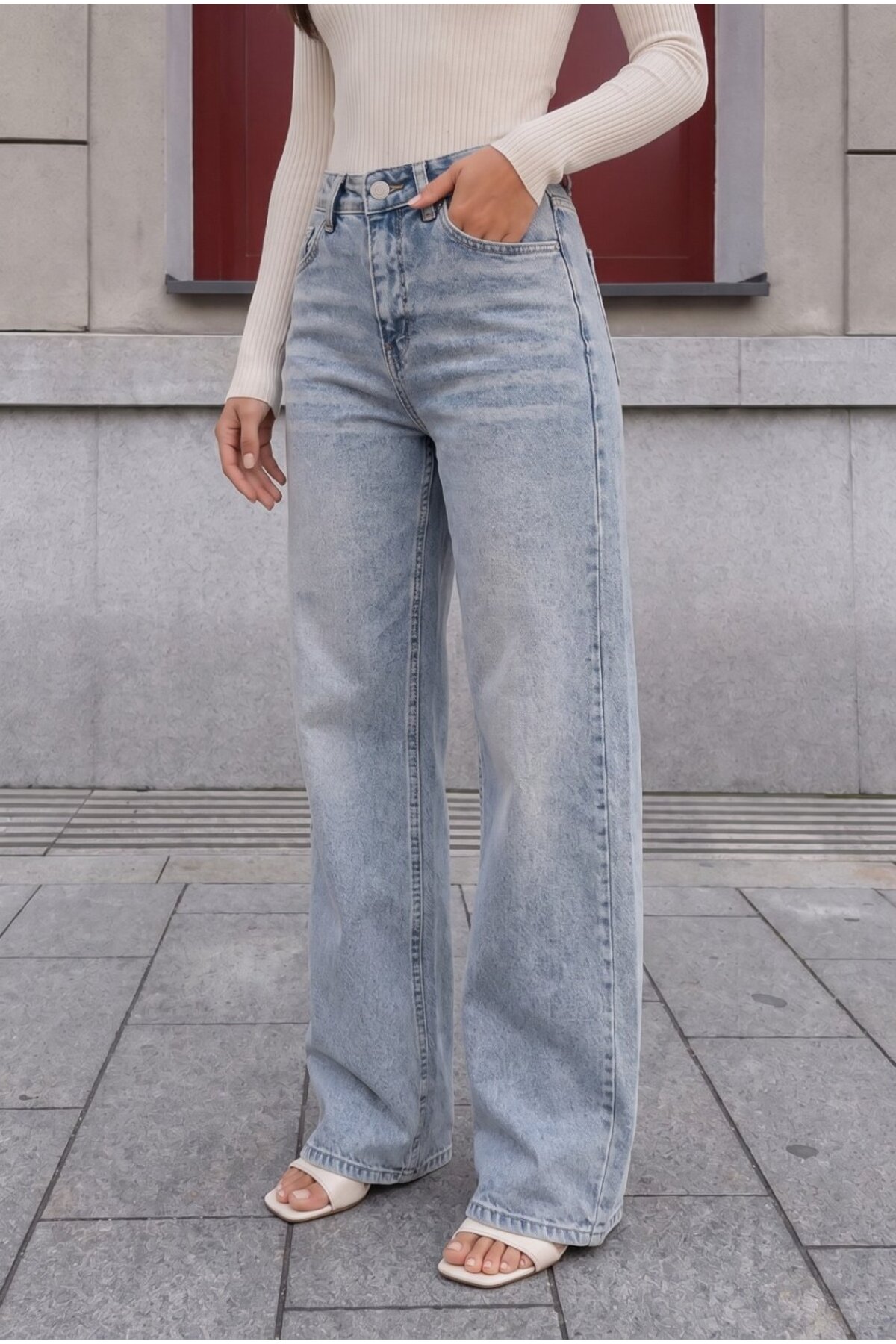 Açık Mavi Efektli Yüksek Bel Esnek Wide Leg Jeans 3
