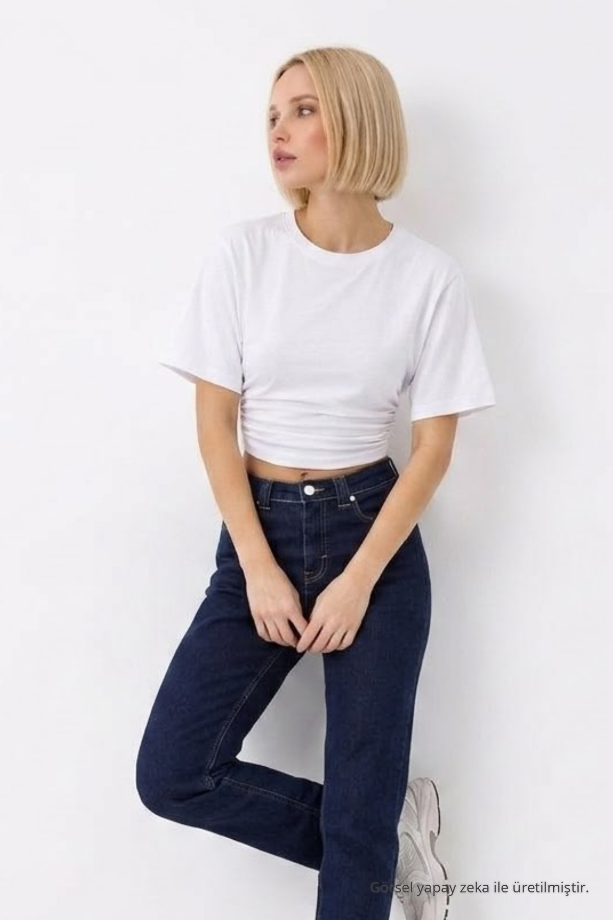 Kadın Fashion Slim Fit Beyaz Crop Tişört 4
