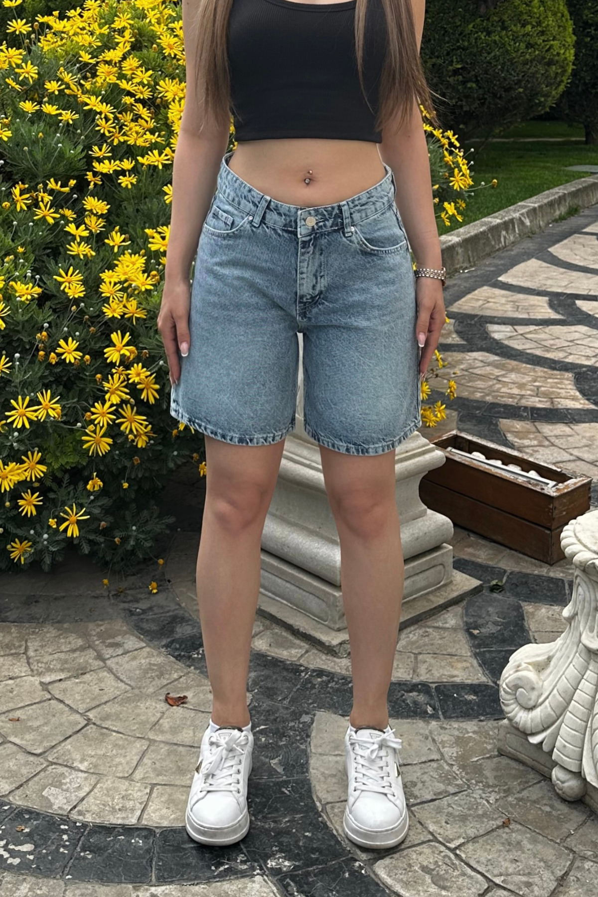 Koyu mavi
