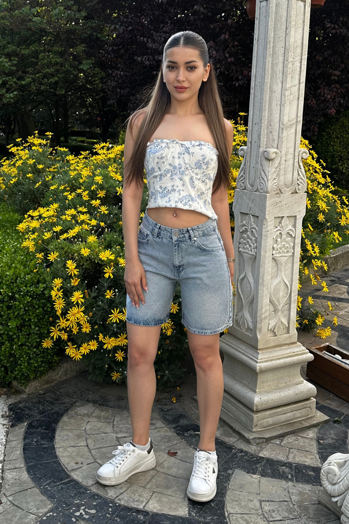 Kadın Vintage Efektli Yüksek Bel 5 Cepli Straight Fit Şort Jeans Mavi 5