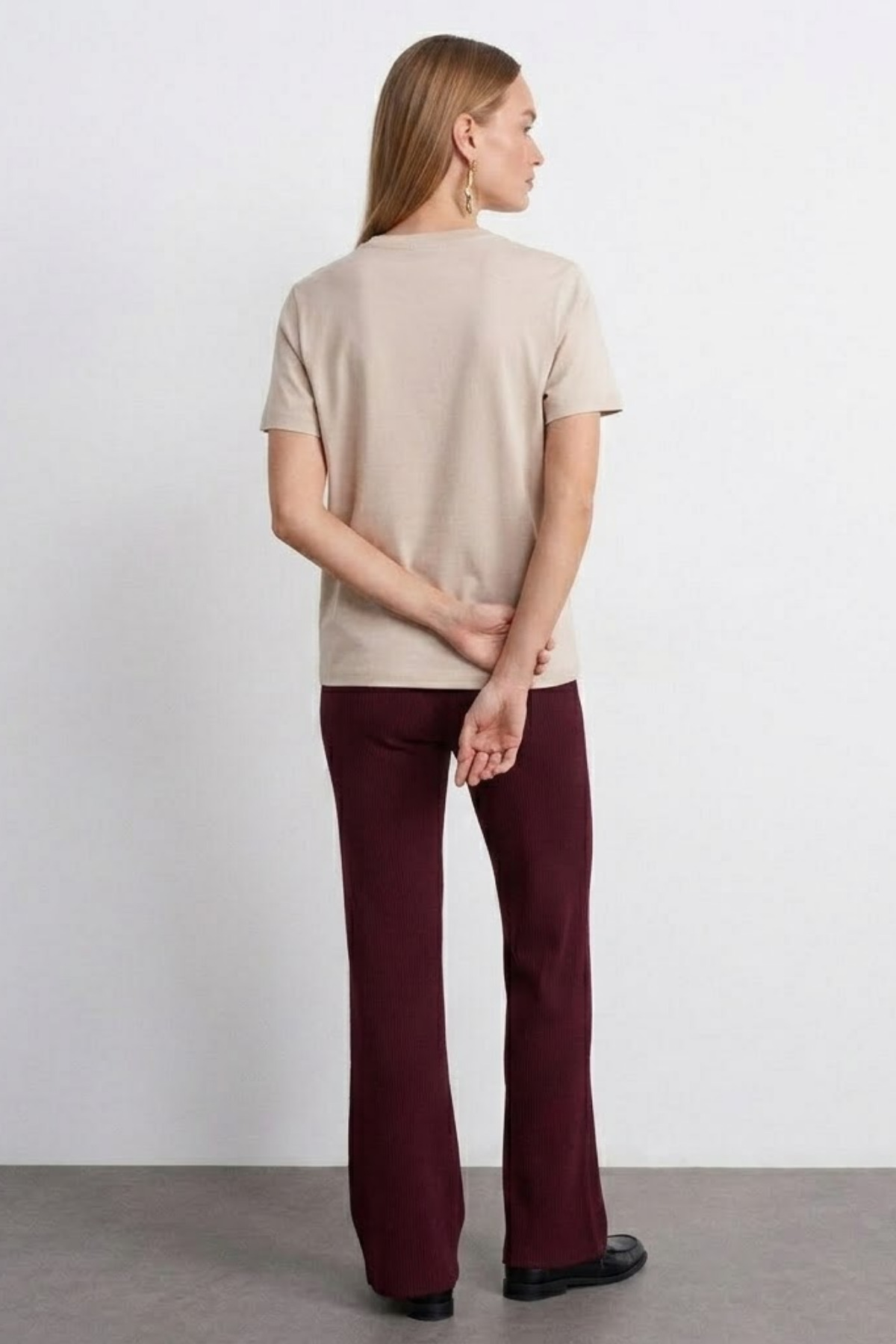 Kadın Comfort Fit Basic Bej Bol Tişört 6