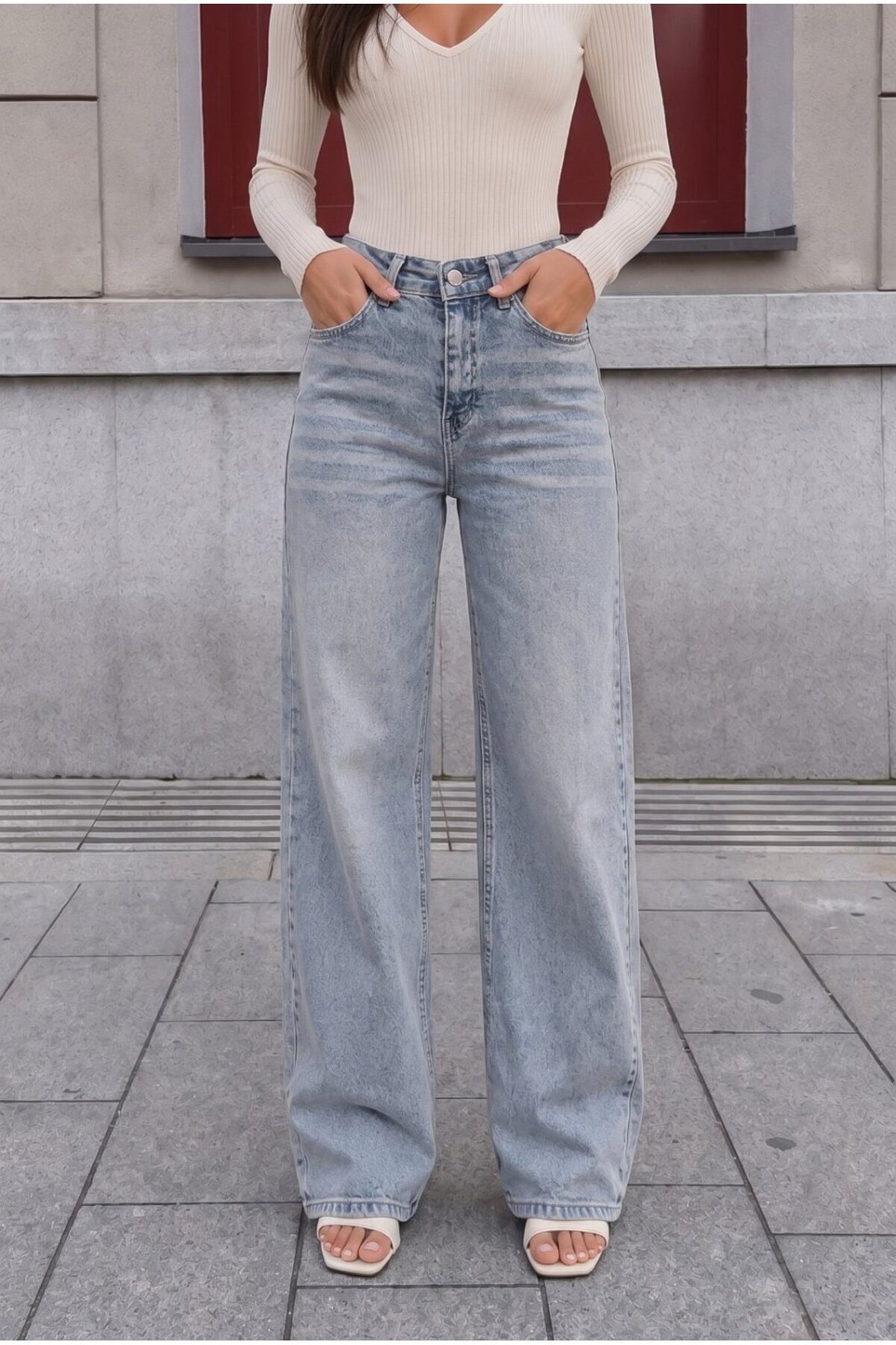 Açık Mavi Efektli Yüksek Bel Esnek Wide Leg Jeans 4