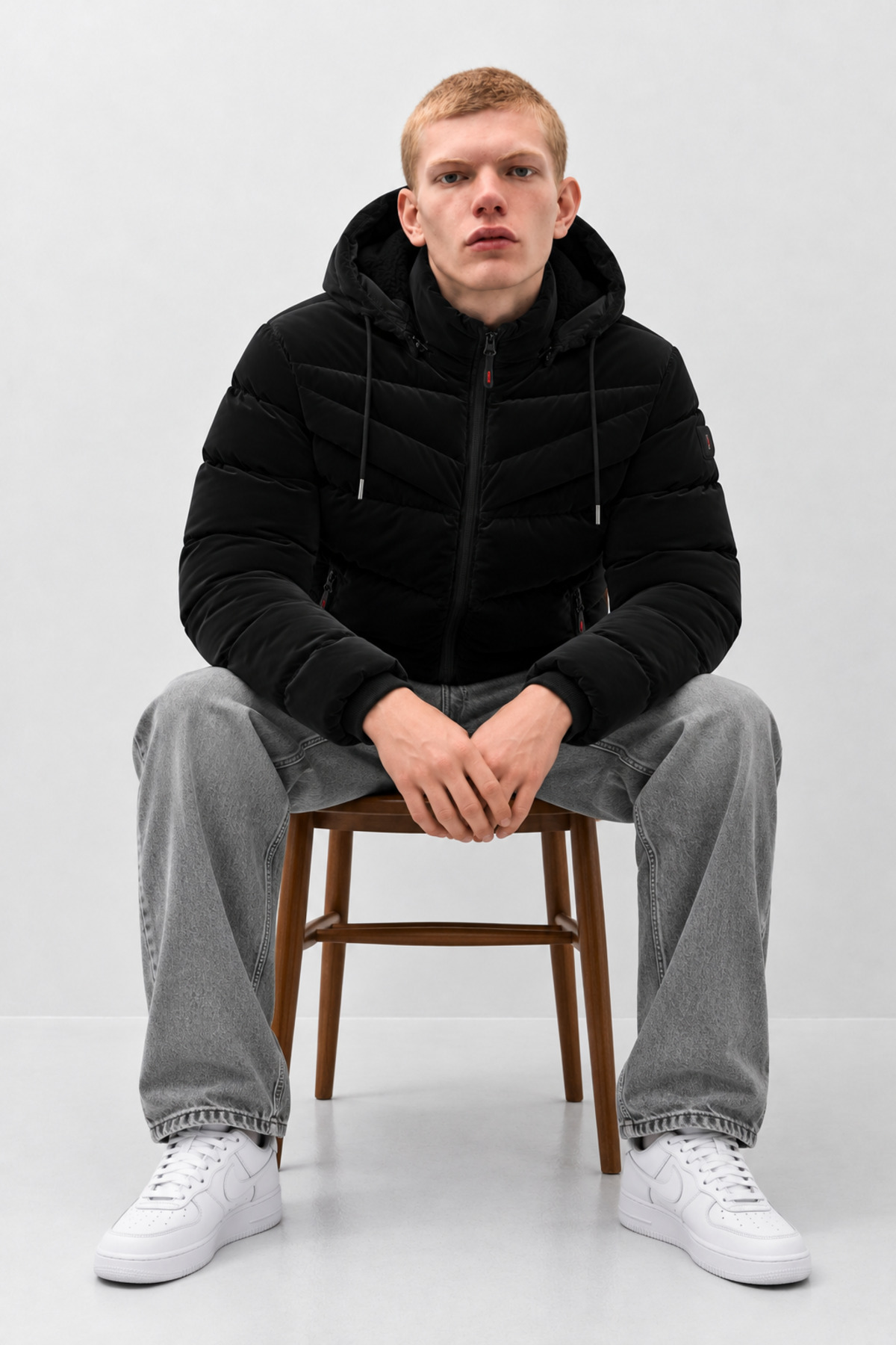 Erkek Günlük Kapüşonlu Kalın Şişme Siyah Mont 4