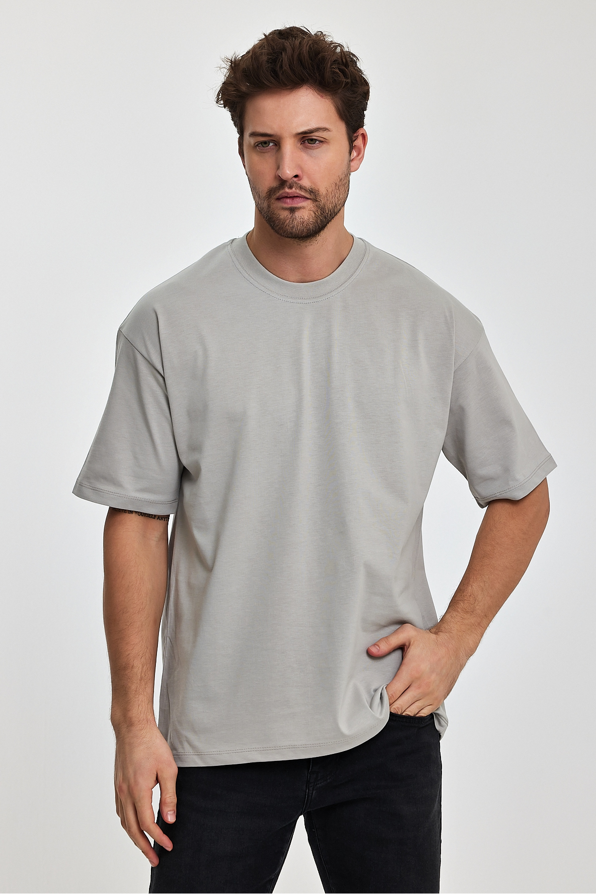 Erkek %100 Organik Pamuklu Kalın Dokulu Comfort Fit Bisiklet Yakalı GRİ T-shirt 5