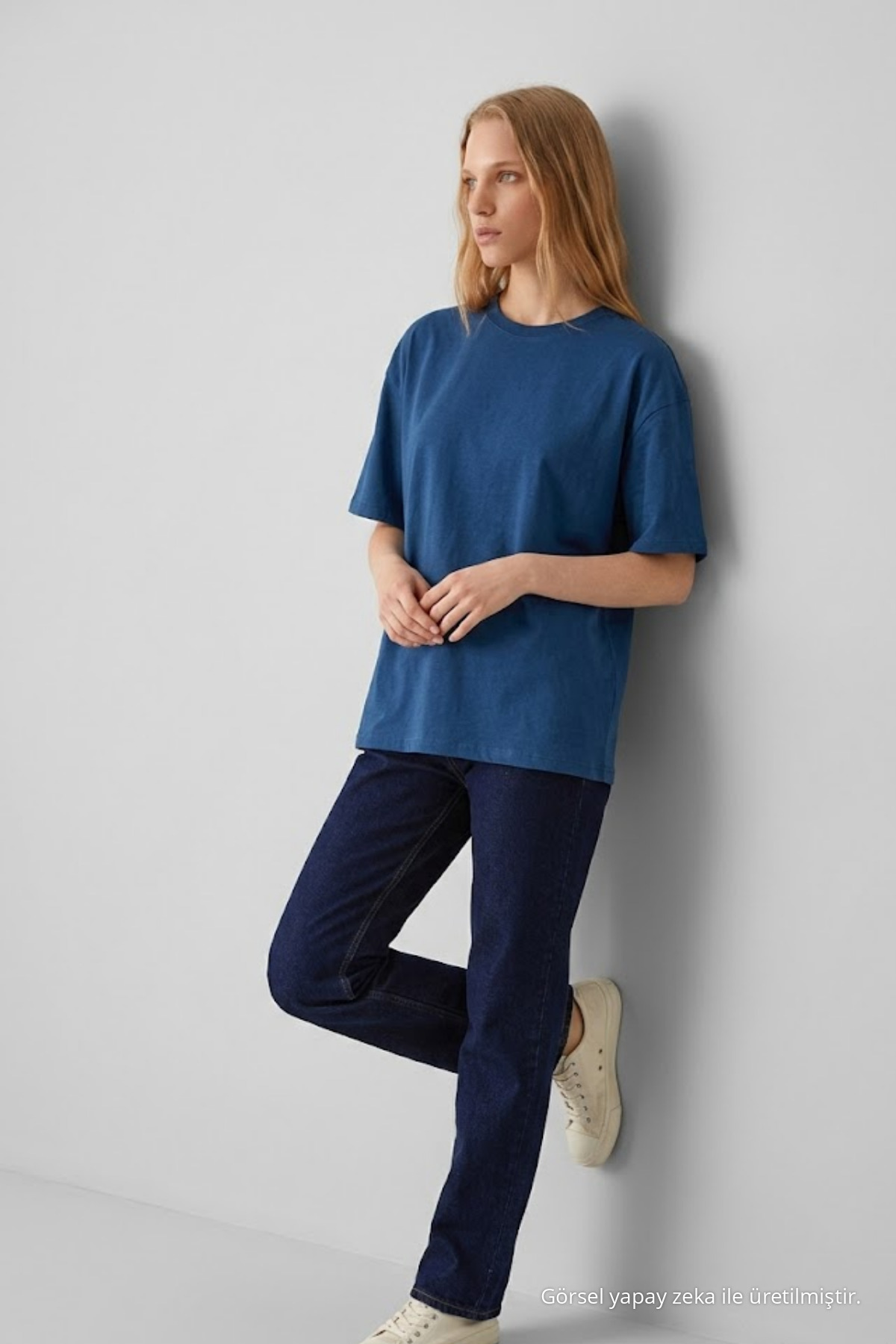 Kadın Bisiklet Yaka Mavi Oversize Tişört 4
