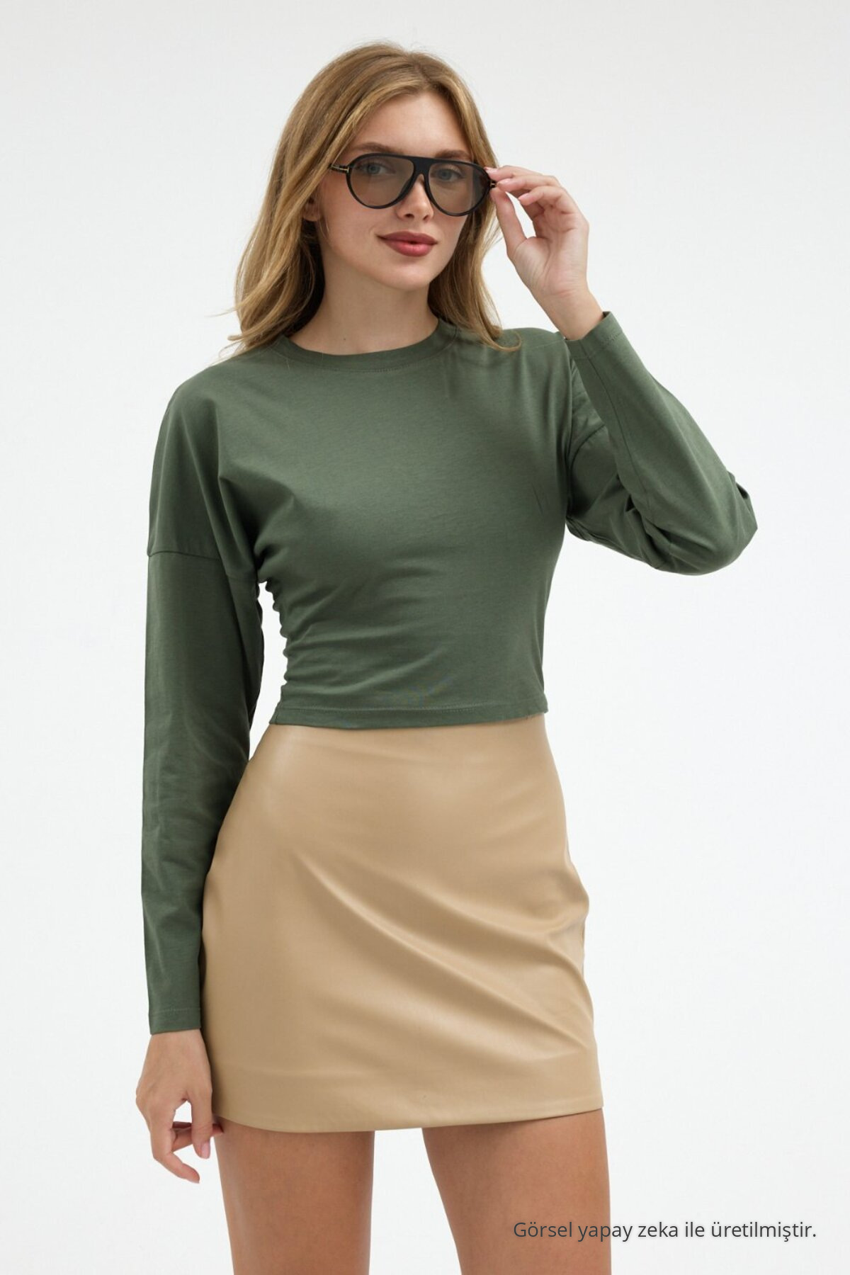 Kadın Uzun Kol Bele Oturan Haki Crop Bluz 5