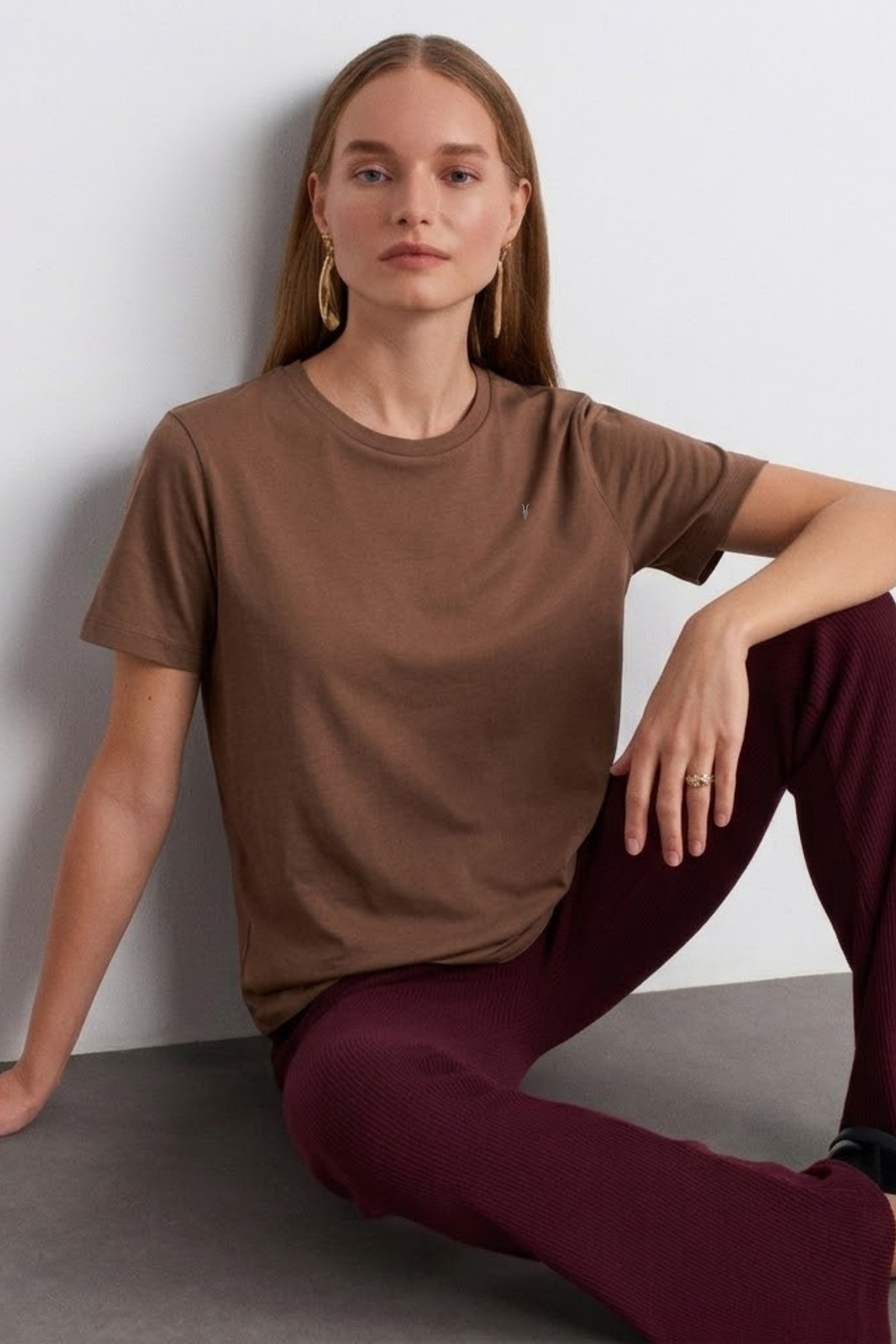 Kadın Comfort Fit Basic Kahverengi Bol Tişört 5