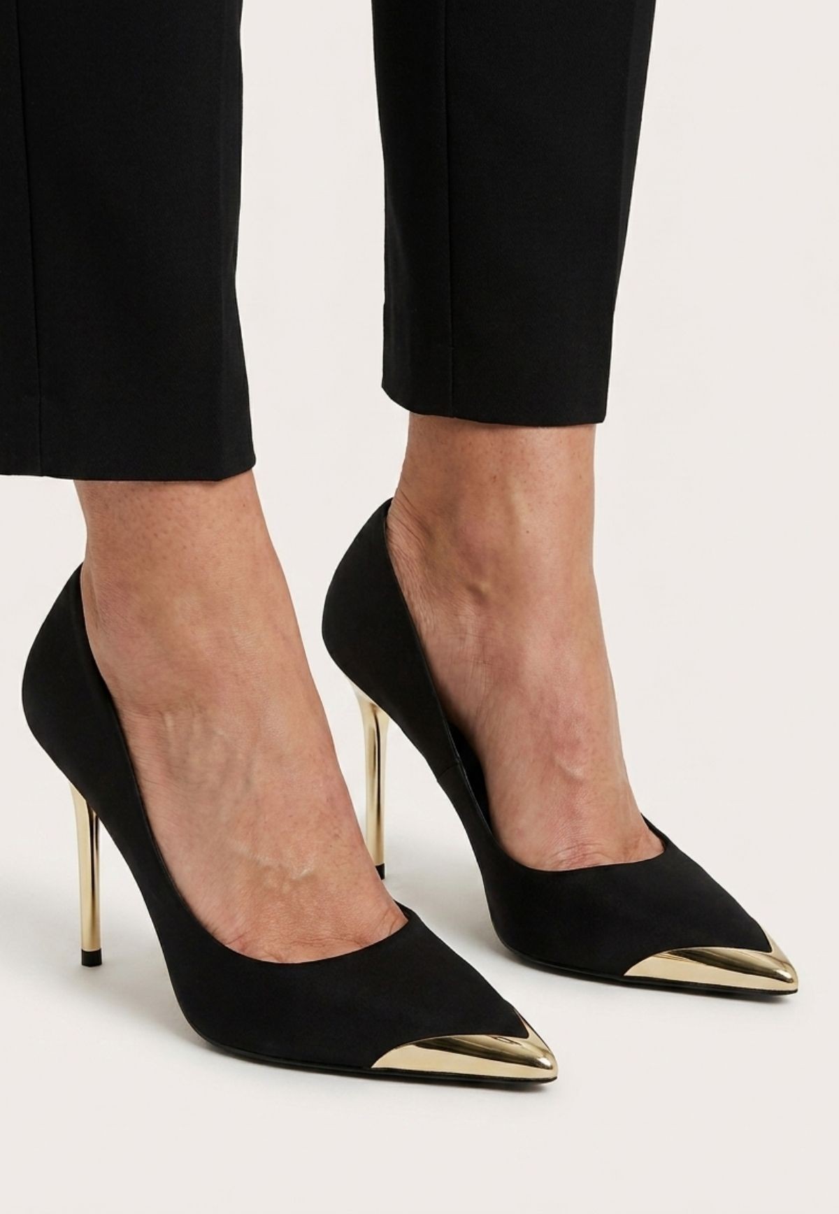 Alis Siyah Saten Stiletto Ayakkabı 4