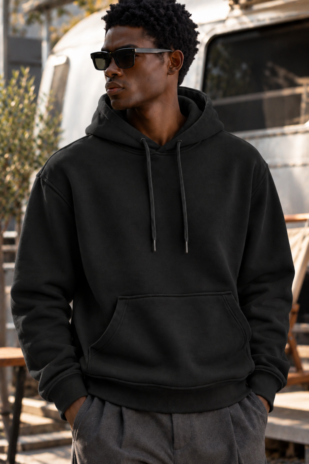Erkek SİYAH Kapüşonlu Sweatshirt 3