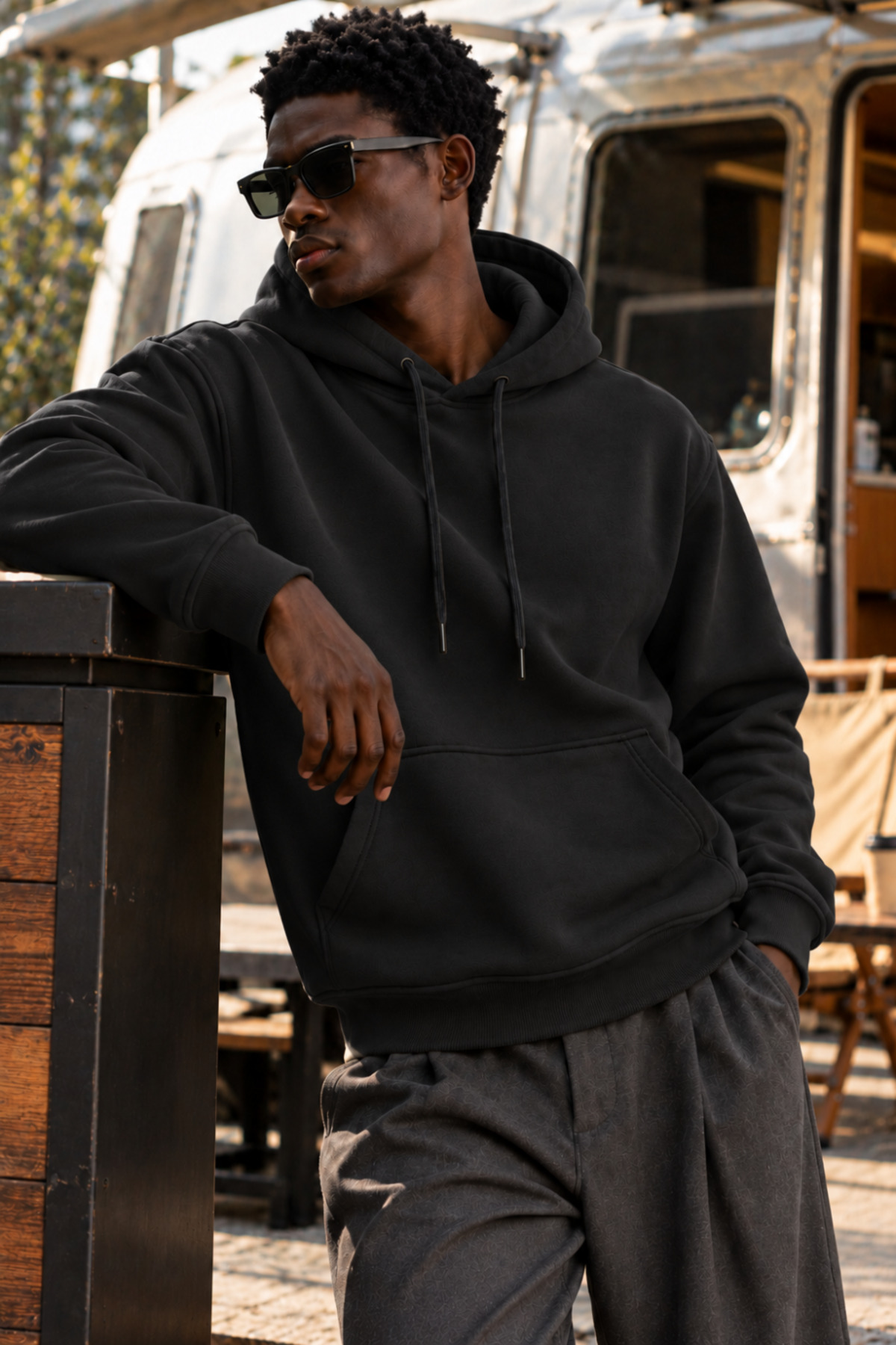 Erkek SİYAH Kapüşonlu Sweatshirt 5