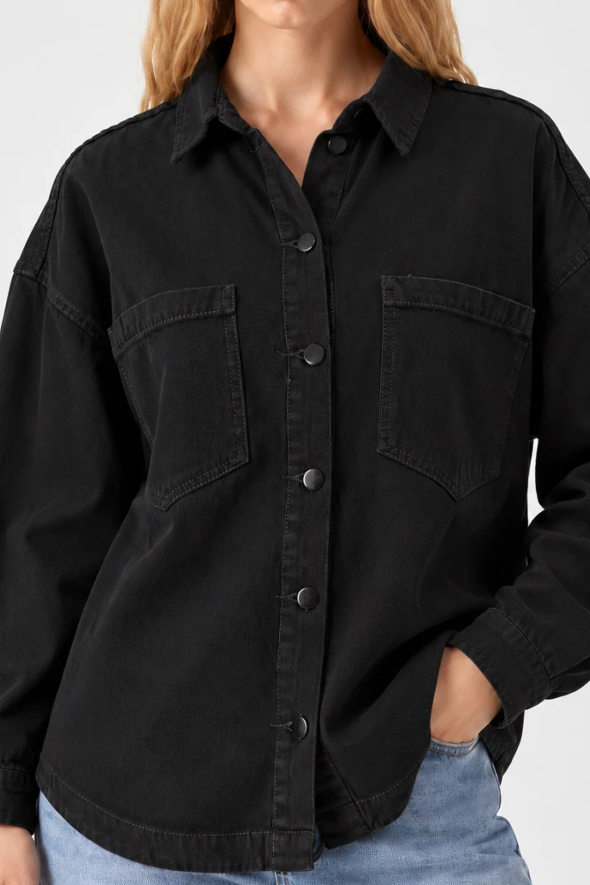Kadın Cepli Oversize Siyah Gömlek Ceket 6