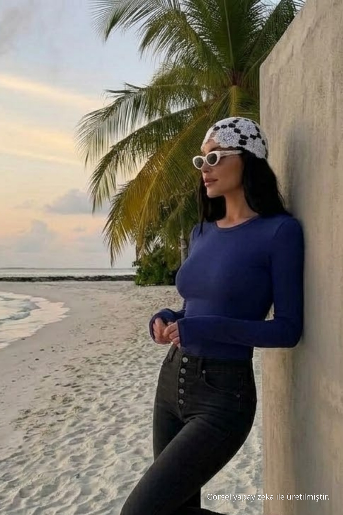 Kadın Bisiklet Yaka Slim Fit Lacivert Bluz 4