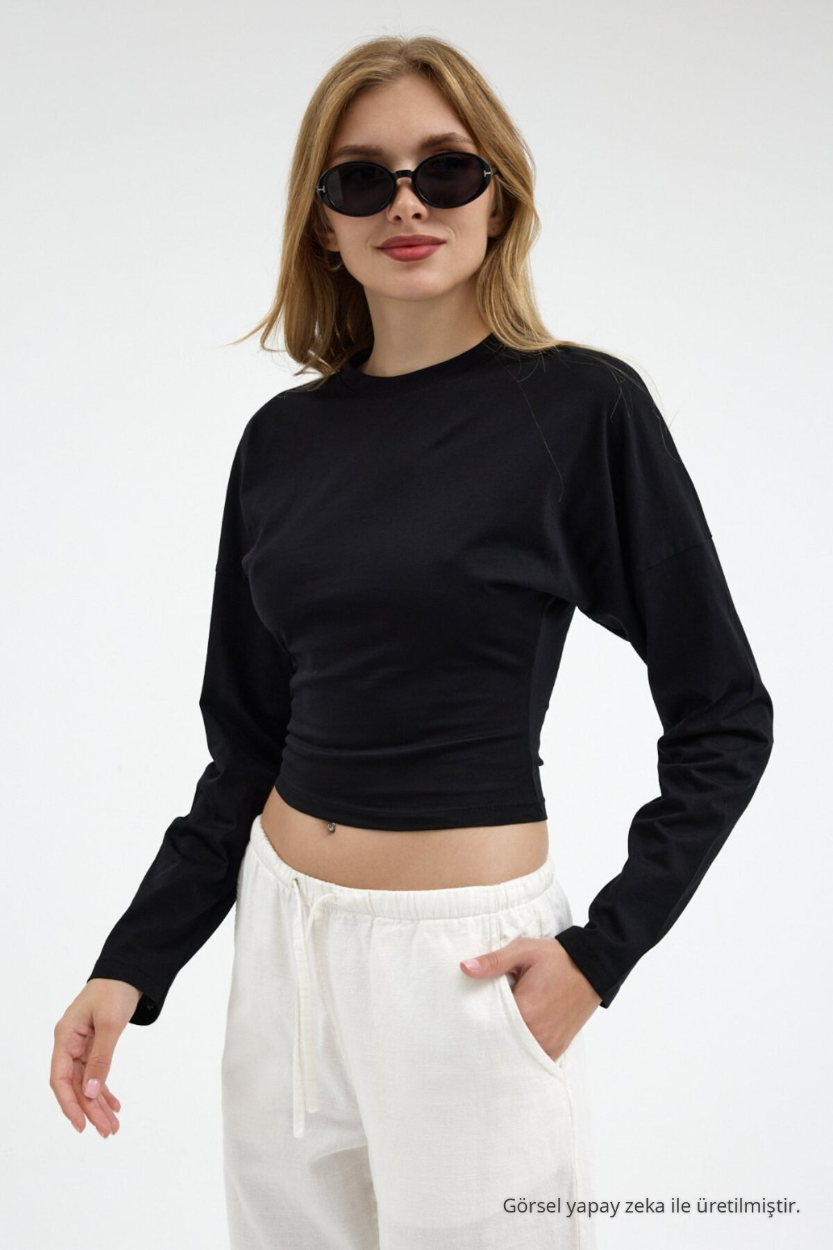 Kadın Uzun Kol Bele Oturan Siyah Crop Bluz 4