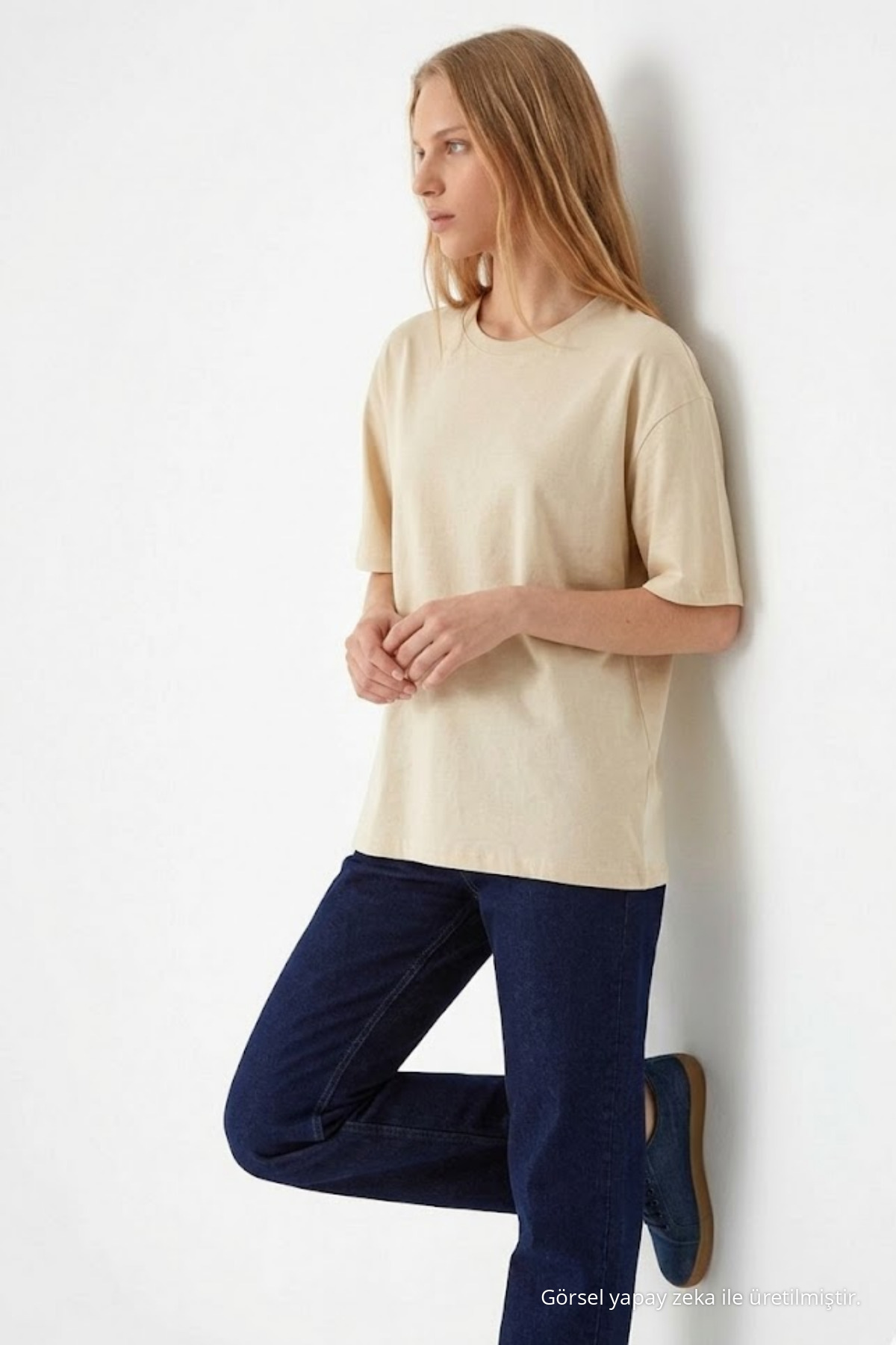 Kadın Bisiklet Yaka Bej Oversize Tişört 4