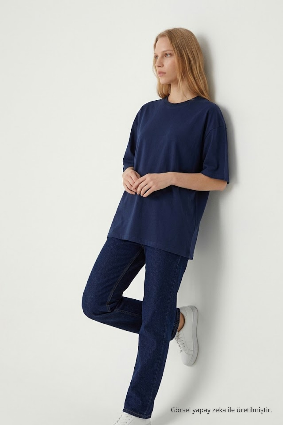 Kadın Bisiklet Yaka Lacivert Oversize Tişört 4