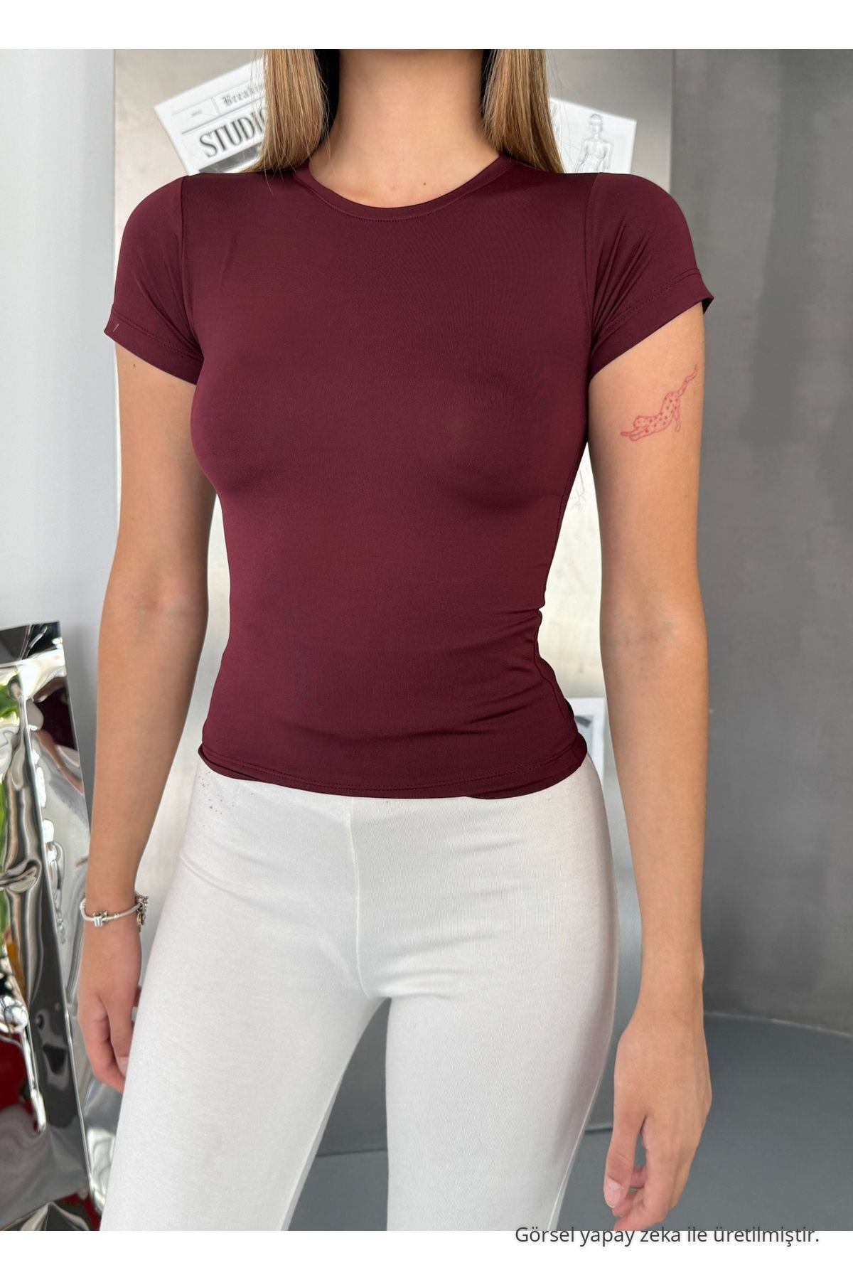 Kadın Bordo Bisiklet Yaka Body T-shirt 3