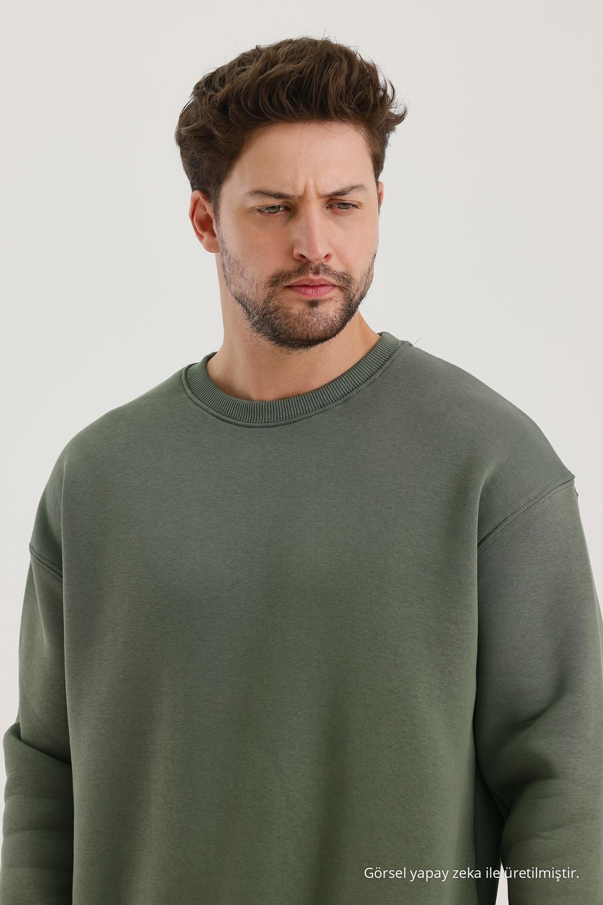 HAKİ Bisiklet Yaka Oversize Şardonlu Basic Erkek Sweatshirt 4