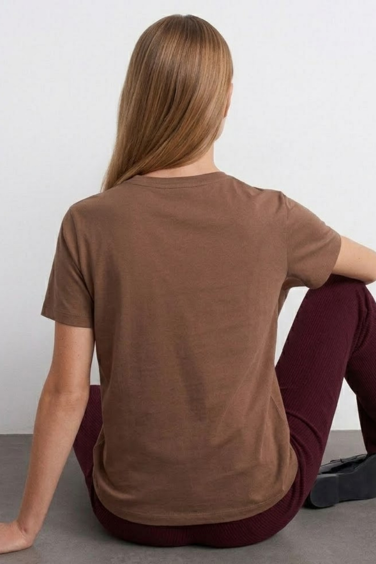 Kadın Comfort Fit Basic Kahverengi Bol Tişört 3