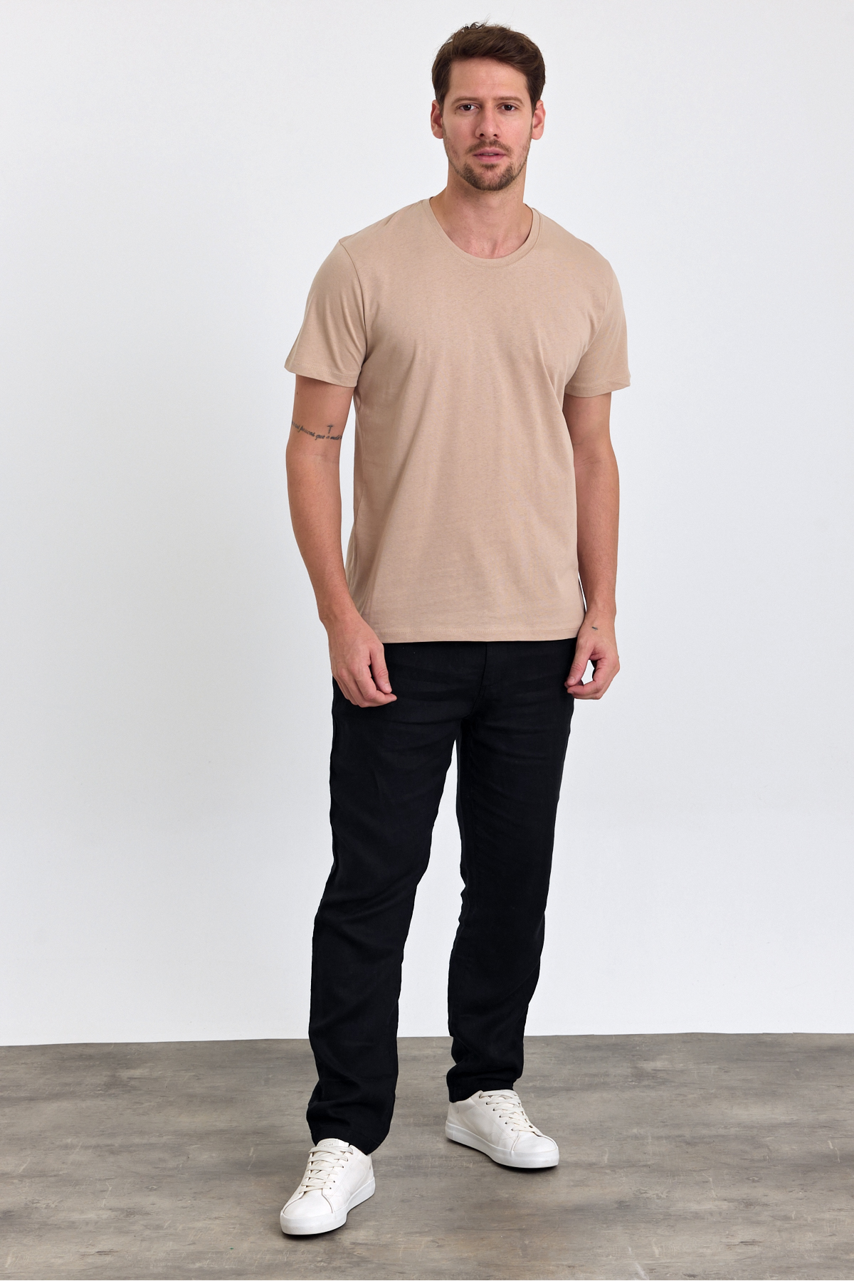 Erkek Bej %100 Pamuk Slim Fit Bisiklet Yaka Basic Tişört 3