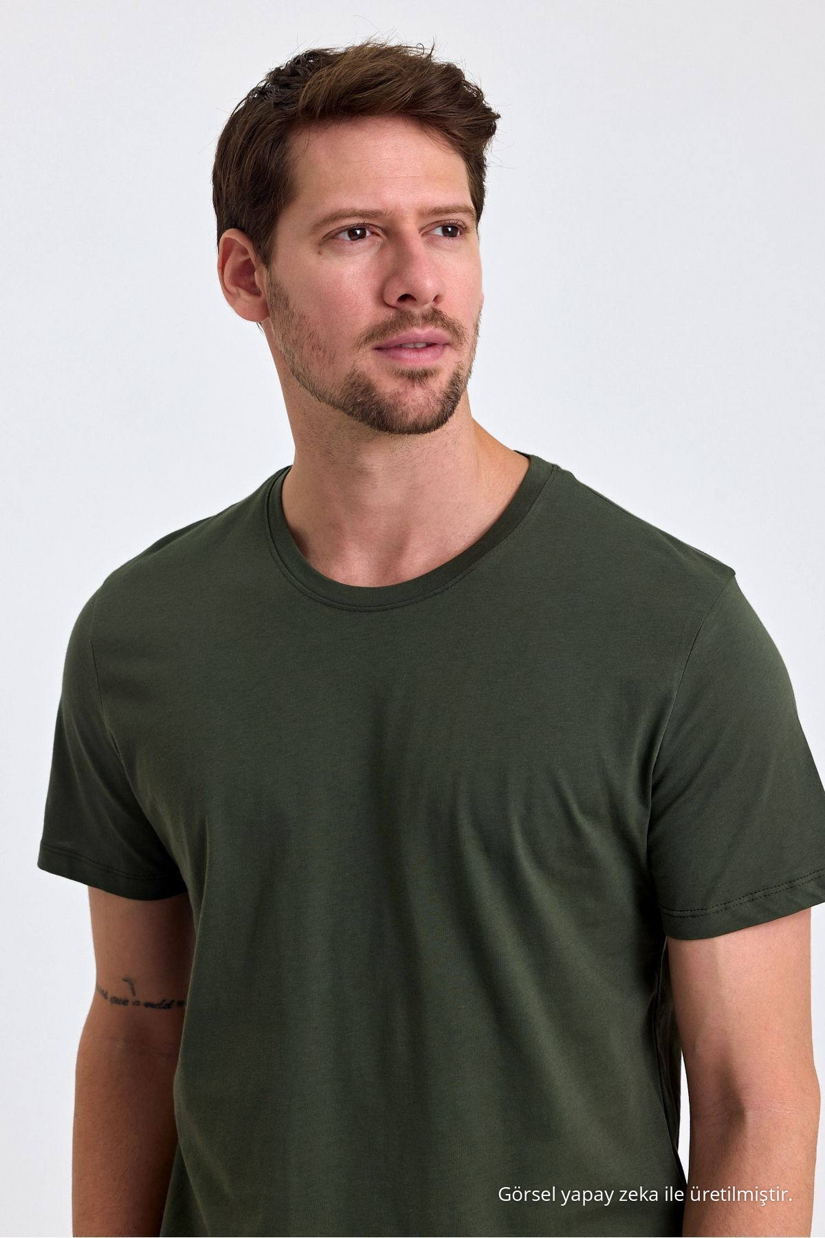 Erkek HAKİ %100 Pamuk Slim Fit Bisiklet Yaka Basic Tişört 6