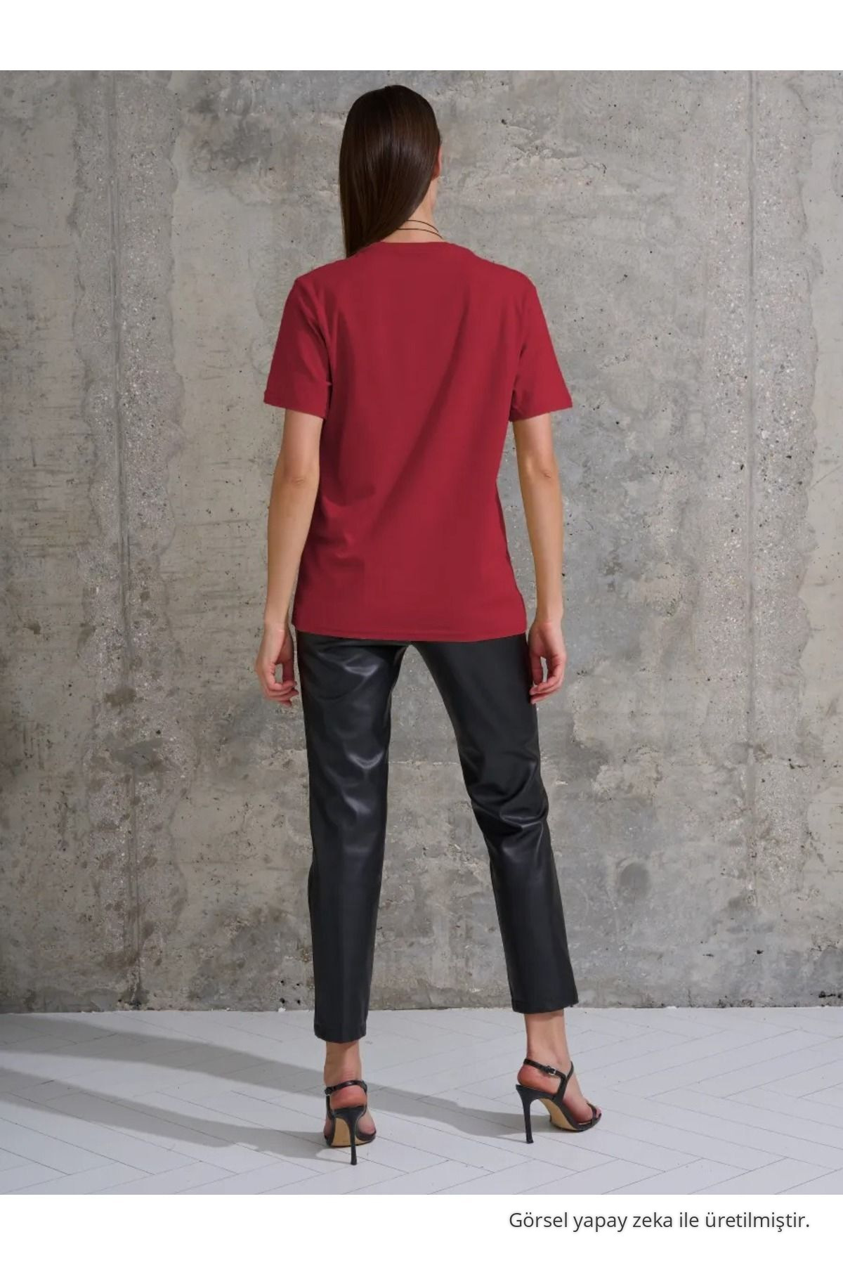 Kadın Bordo %100 Pamuk Bisiklet Yaka Basic T-shirt 4
