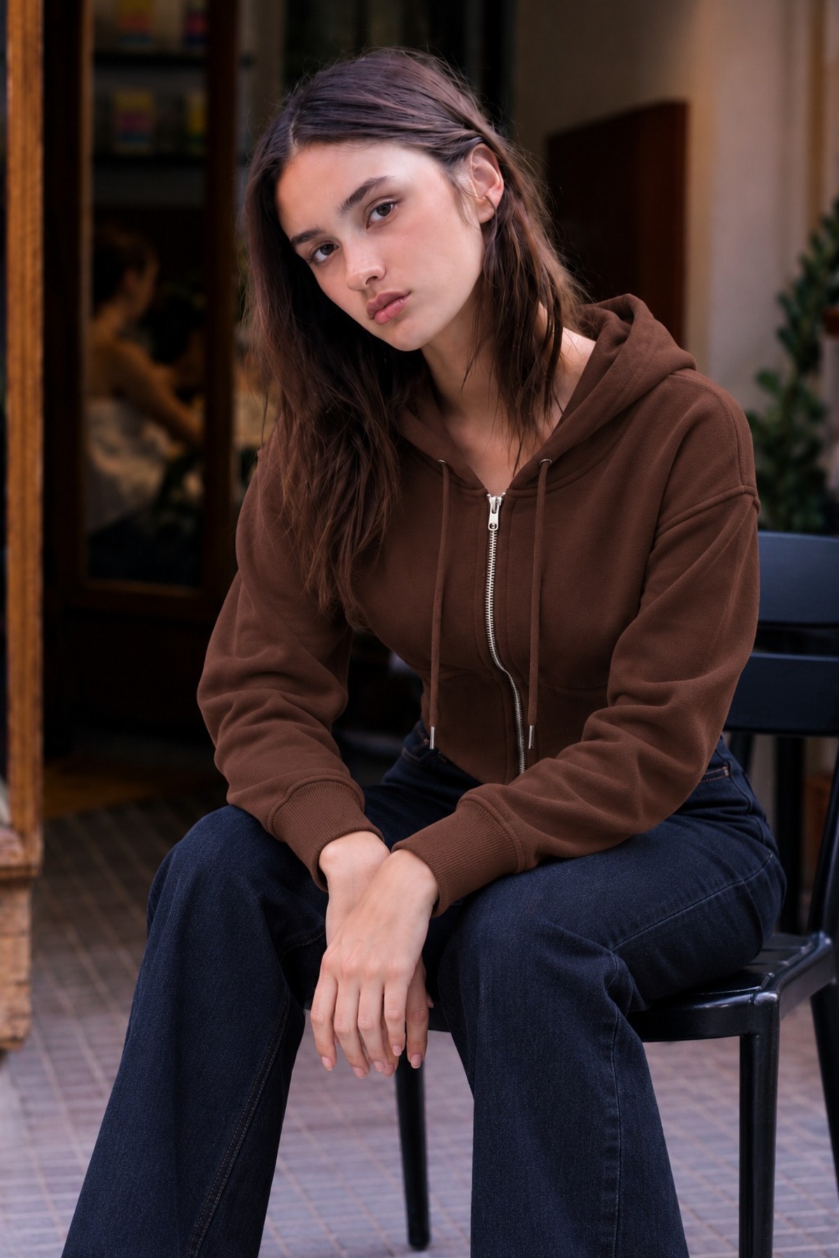 Kadın Fermuarlı Kapüşonlu Detaylı Kahve Crop Sweat 5