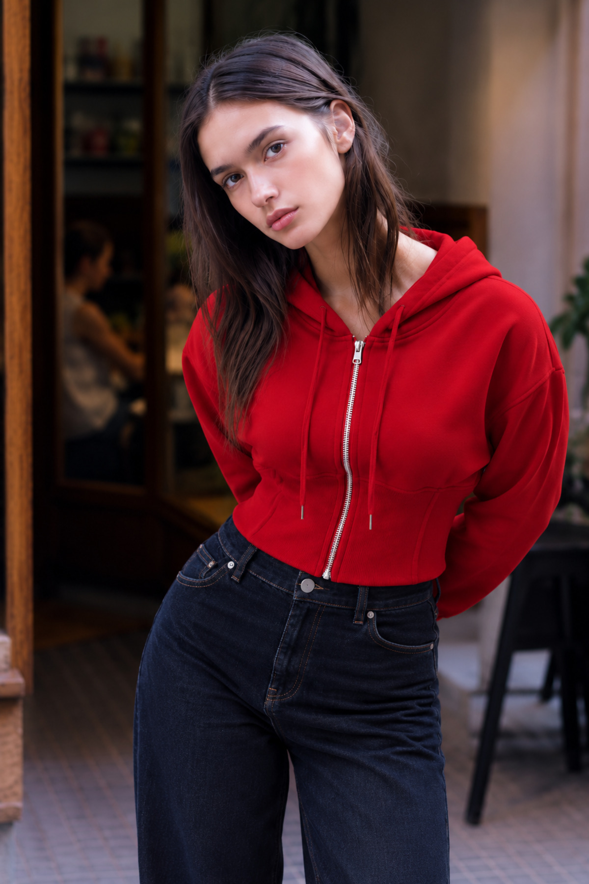 Kadın Fermuarlı Kapüşonlu Detaylı Kırmızı Crop Sweat 3