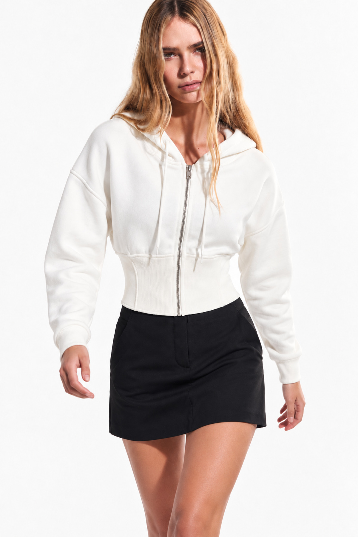 Kadın Fermuarlı Kapüşonlu Ribanalı Spor Beyaz Sweatshirt 3