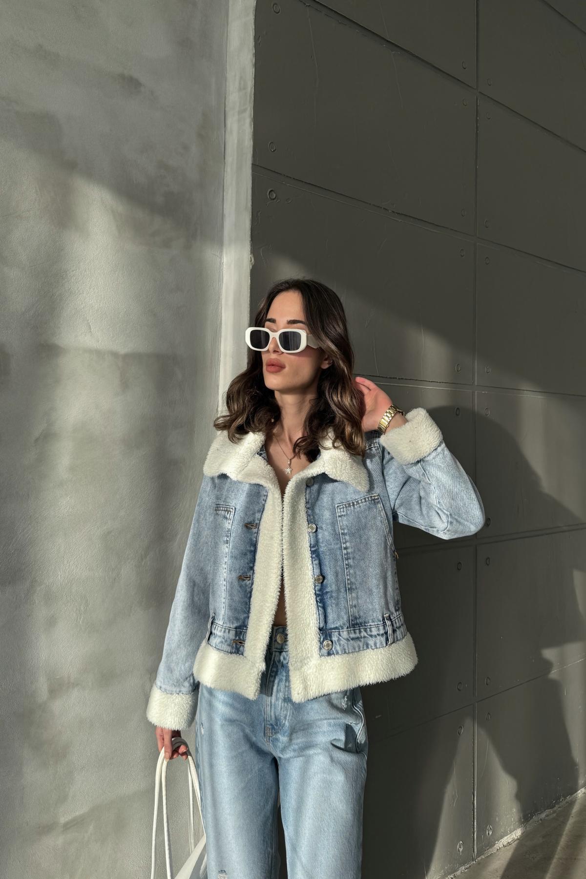 Kadın Oversize Kışlık Peluş Desenli Cepli Mavi Kot Ceket 3