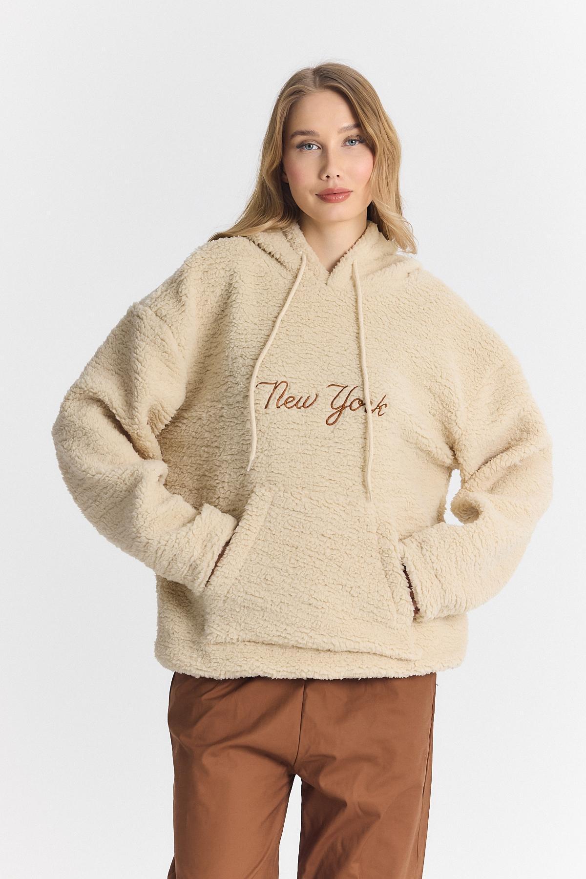 Sevgili İçin Oversize Kapşonlu Krem Sweatshirt 3