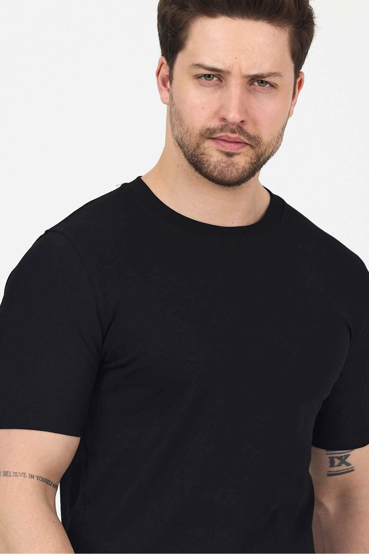 Erkek Pamuklu Bisiklet Yaka Kısa Kollu Dar Yazlık 5 Li Basic Siyah Tişört Paketi 5