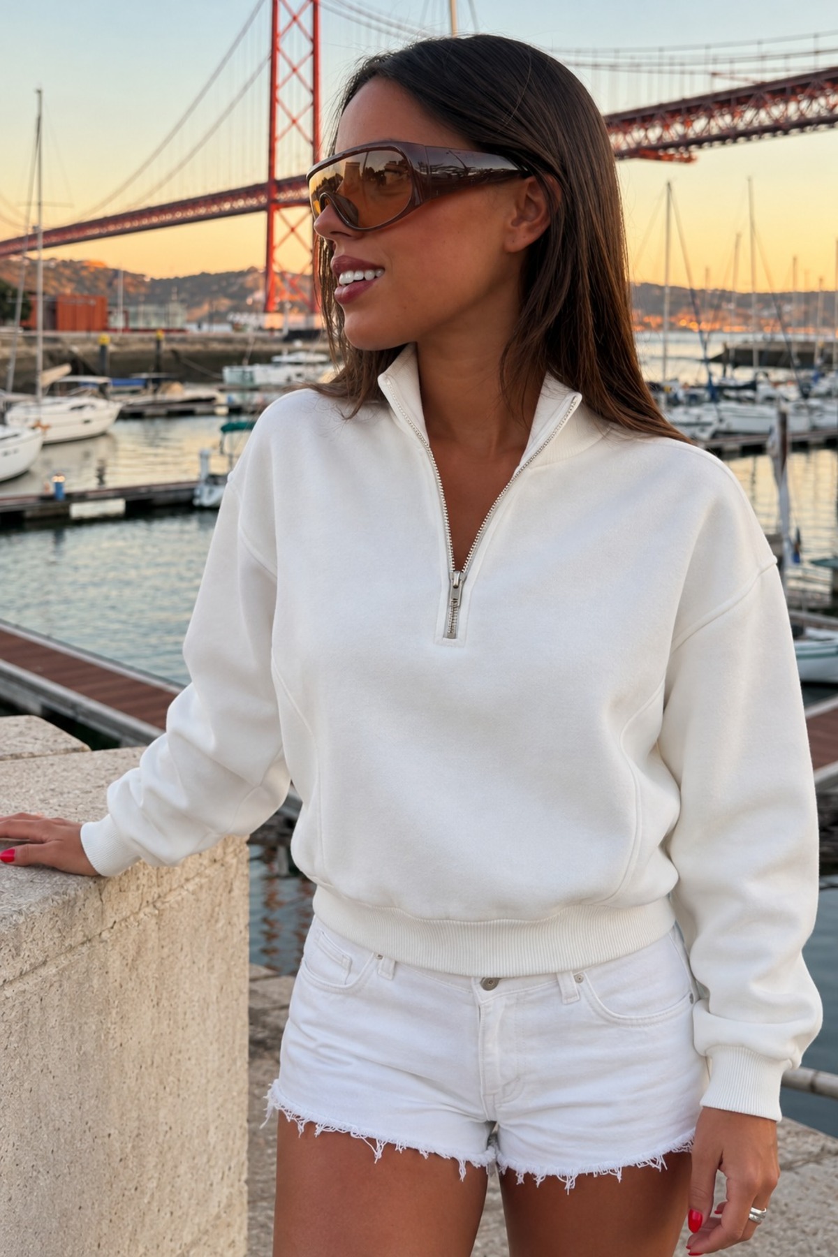Kadın Rahat Fermuar Yakalı Günlük Beyaz Sweatshirt 4