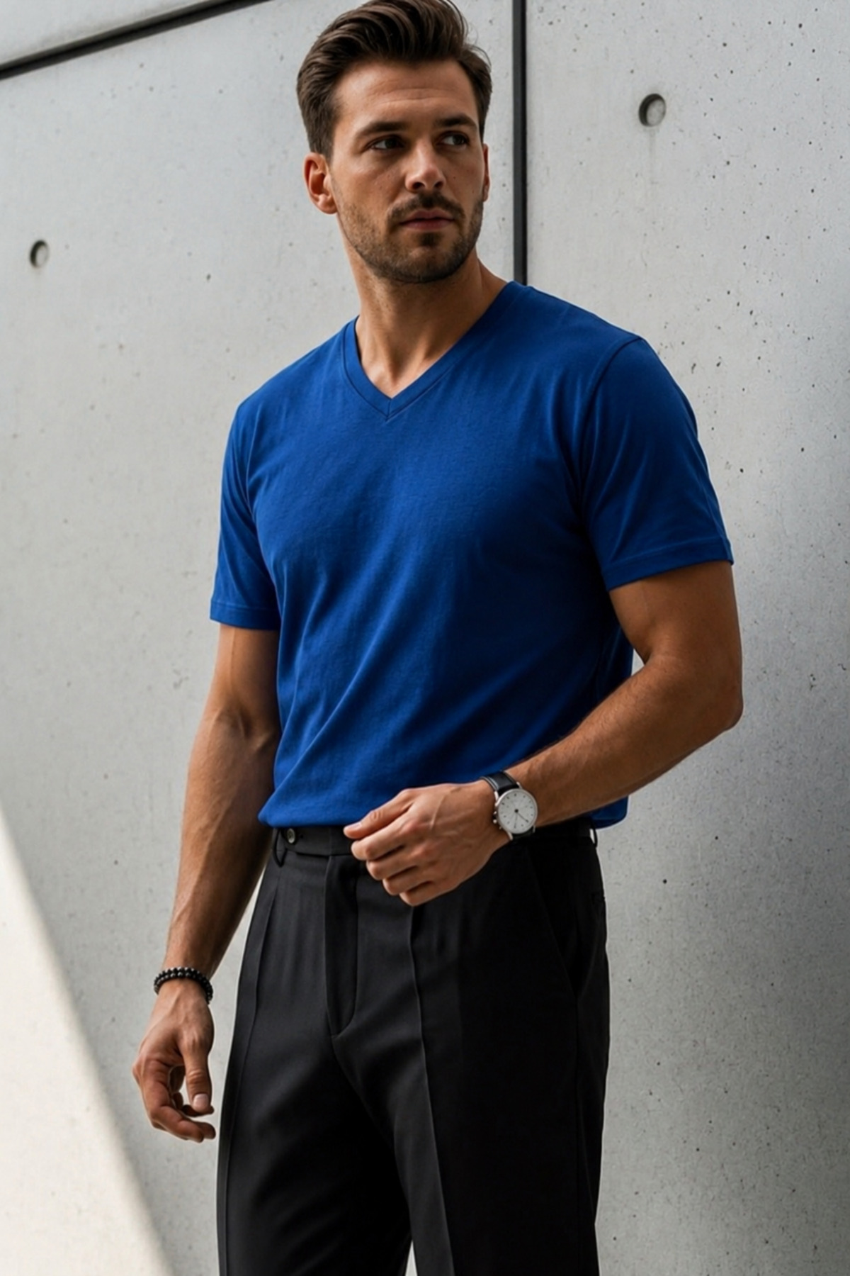 Erkek Relaxed Fit Mavi Bol V Yaka Tişört 3