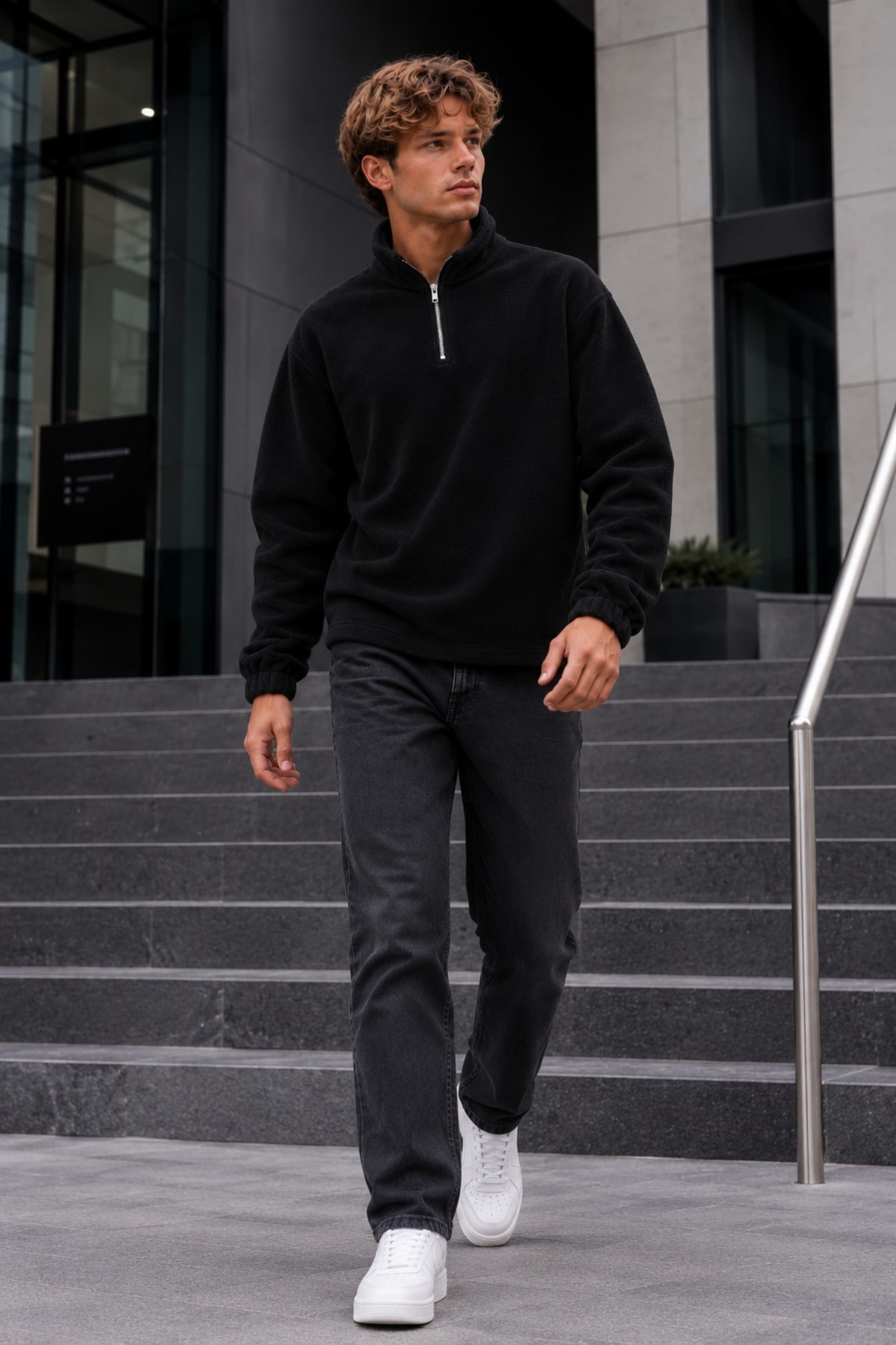Erkek Fermuarlı Dik Yaka Polar Siyah Sweatshirt 3