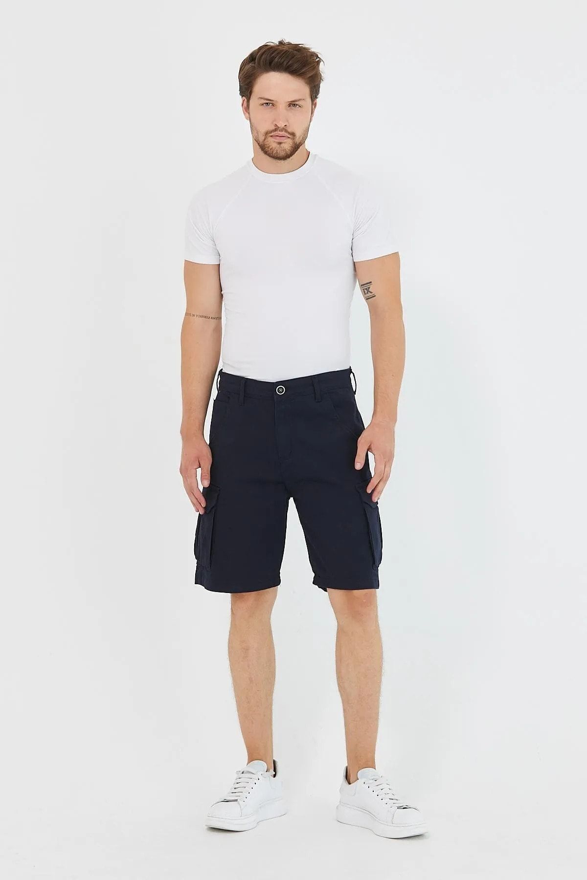 Erkek Slim Fit Kargo Cep Kapri Şort Lacivert 3