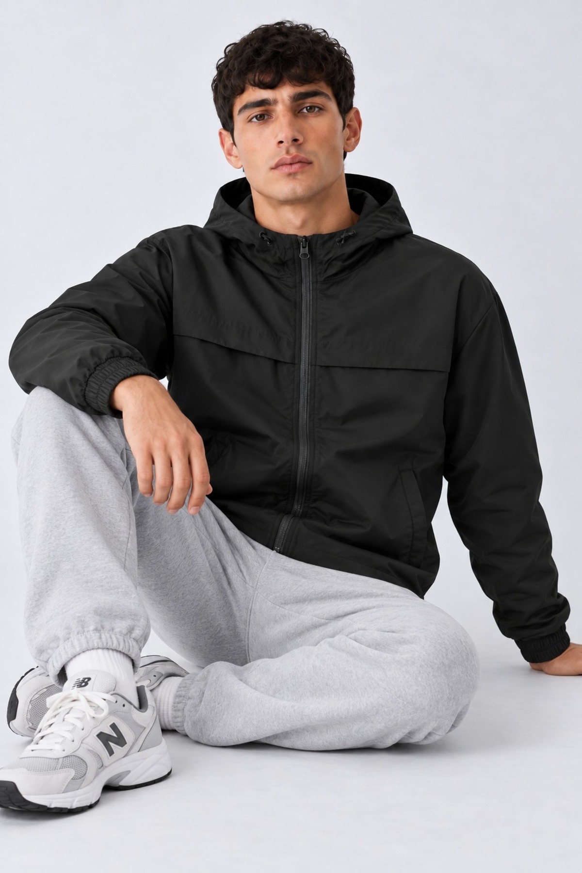 Erkek Kapüşonlu Basic Comfort Fit Yağmurluk Siyah 4